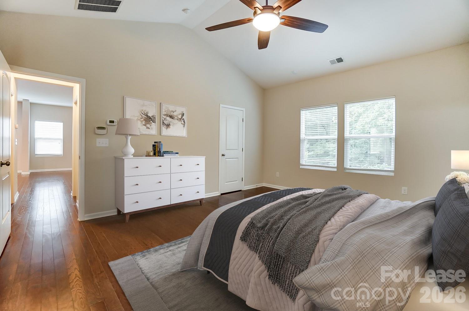 1934 Madeira Circle Property Photo 7
