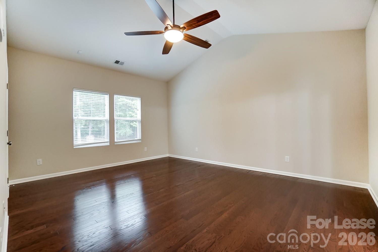 1934 Madeira Circle Property Photo 20