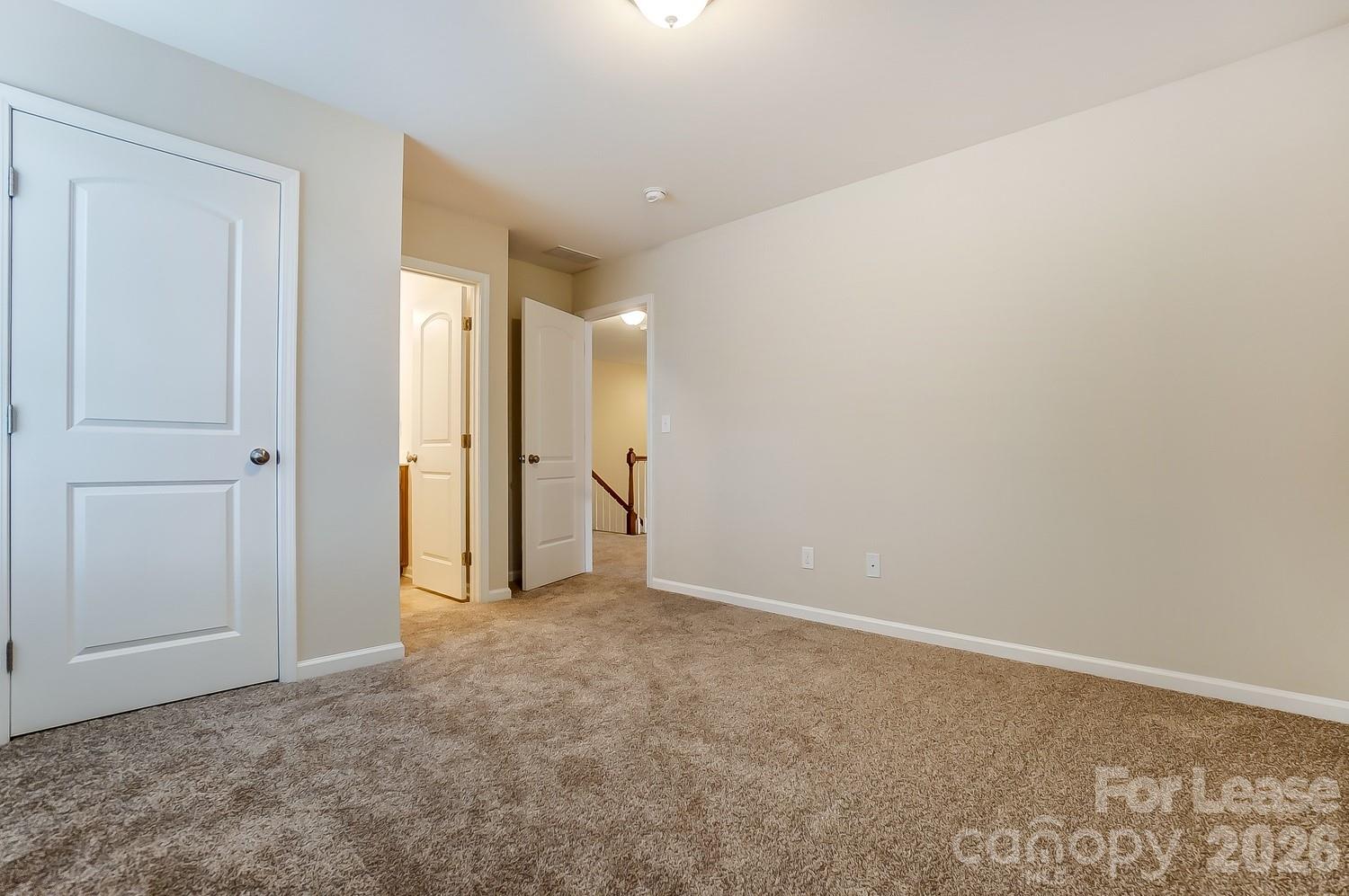 1934 Madeira Circle Property Photo 34