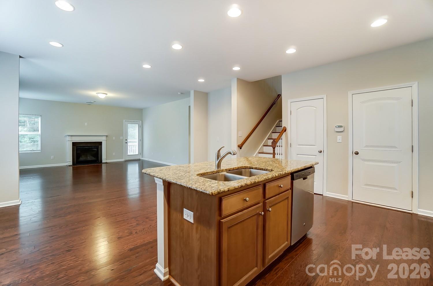1934 Madeira Circle Property Photo 40