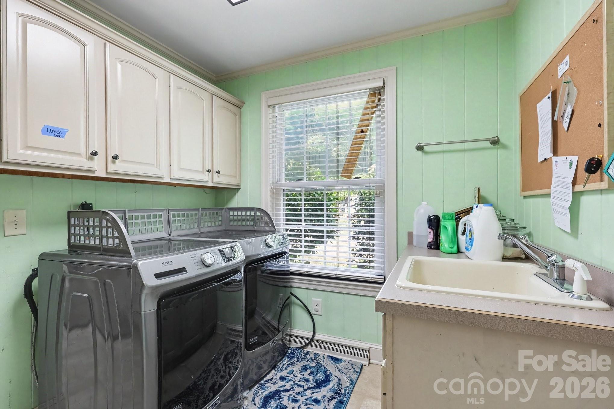 720 Oakmont Drive Property Photo 17