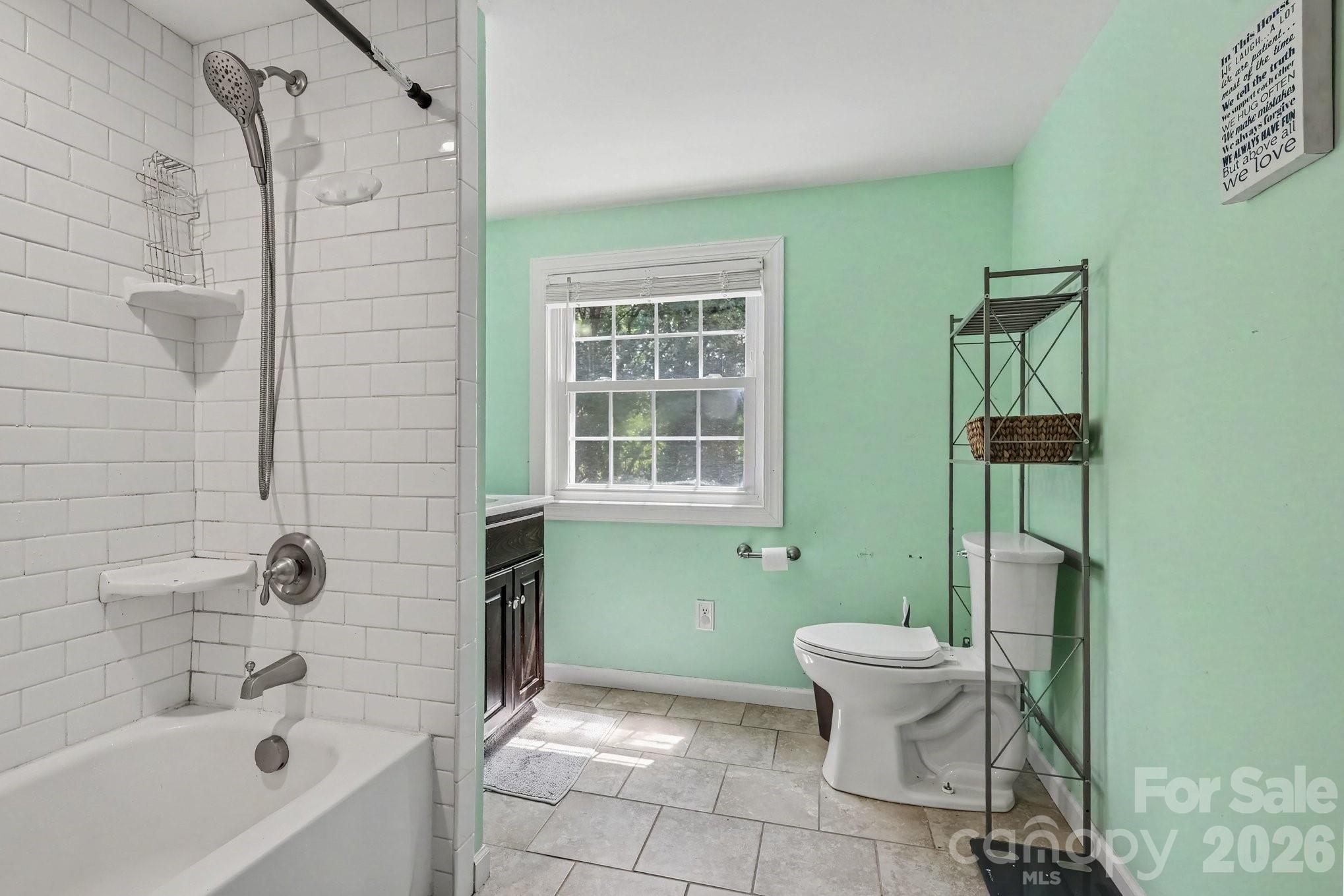 720 Oakmont Drive Property Photo 29