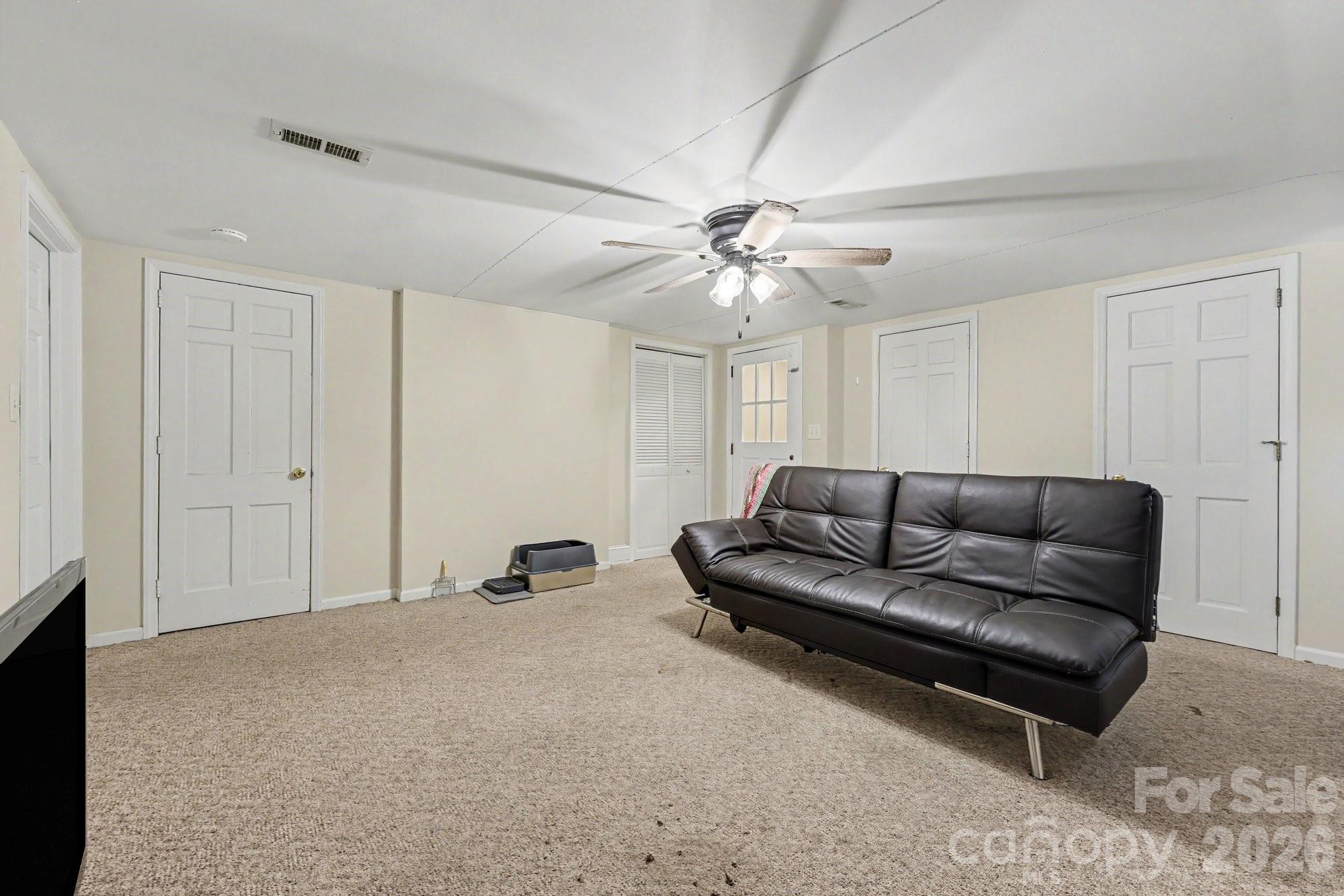 720 Oakmont Drive Property Photo 31