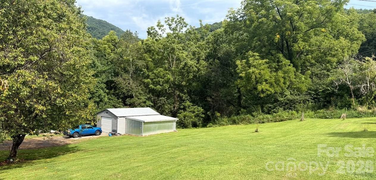 574 And 576 Paint Fork Road Property Photo 16