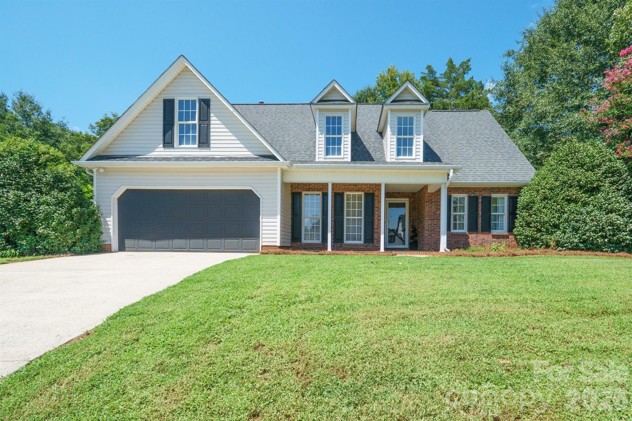 3618 Easthampton Drive Property Photo 2