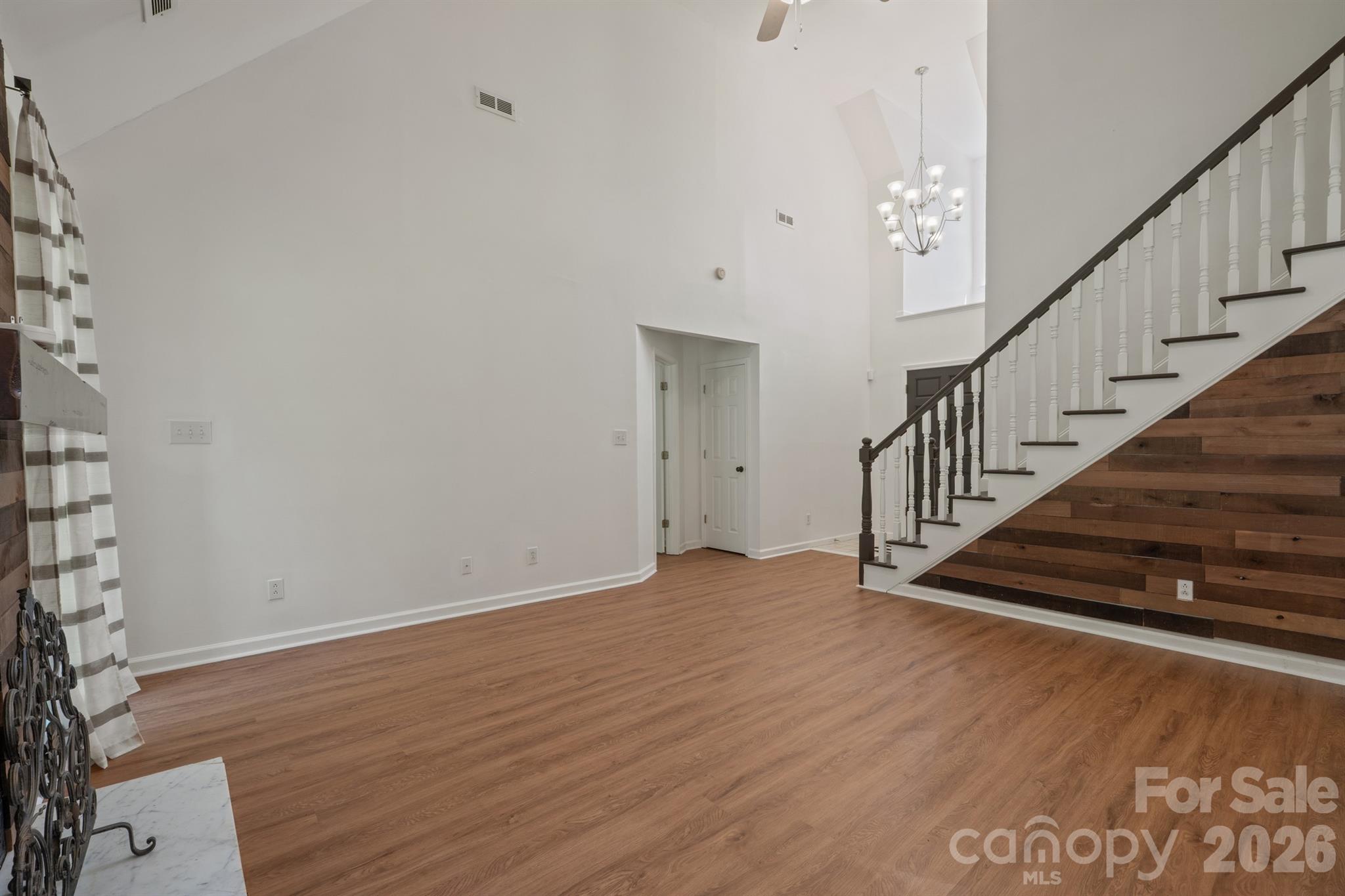 3618 Easthampton Drive Property Photo 9