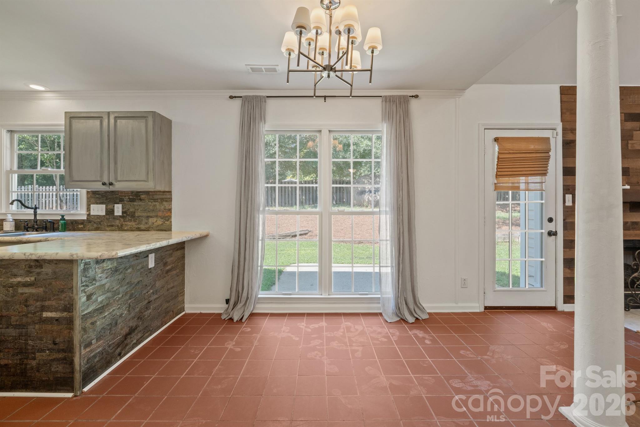 3618 Easthampton Drive Property Photo 12