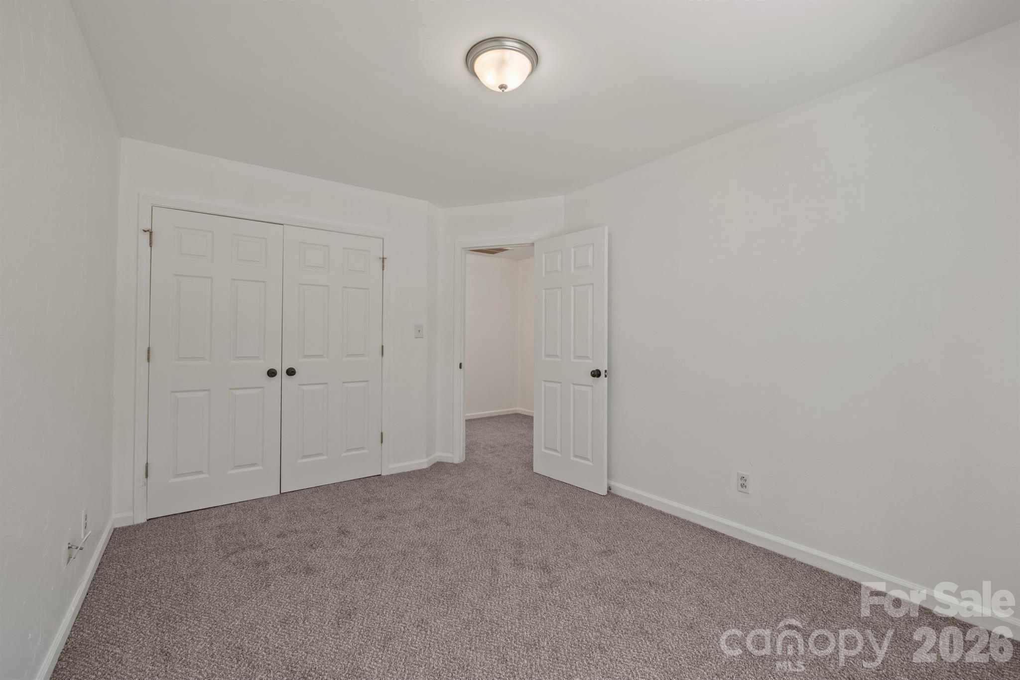 3618 Easthampton Drive Property Photo 27