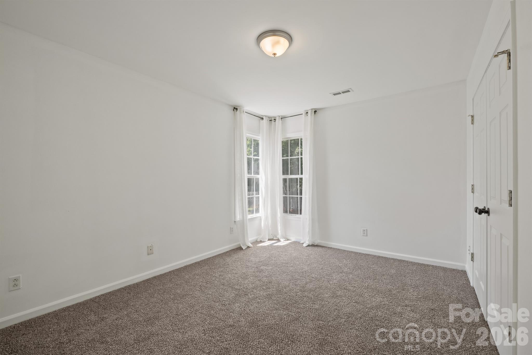 3618 Easthampton Drive Property Photo 28