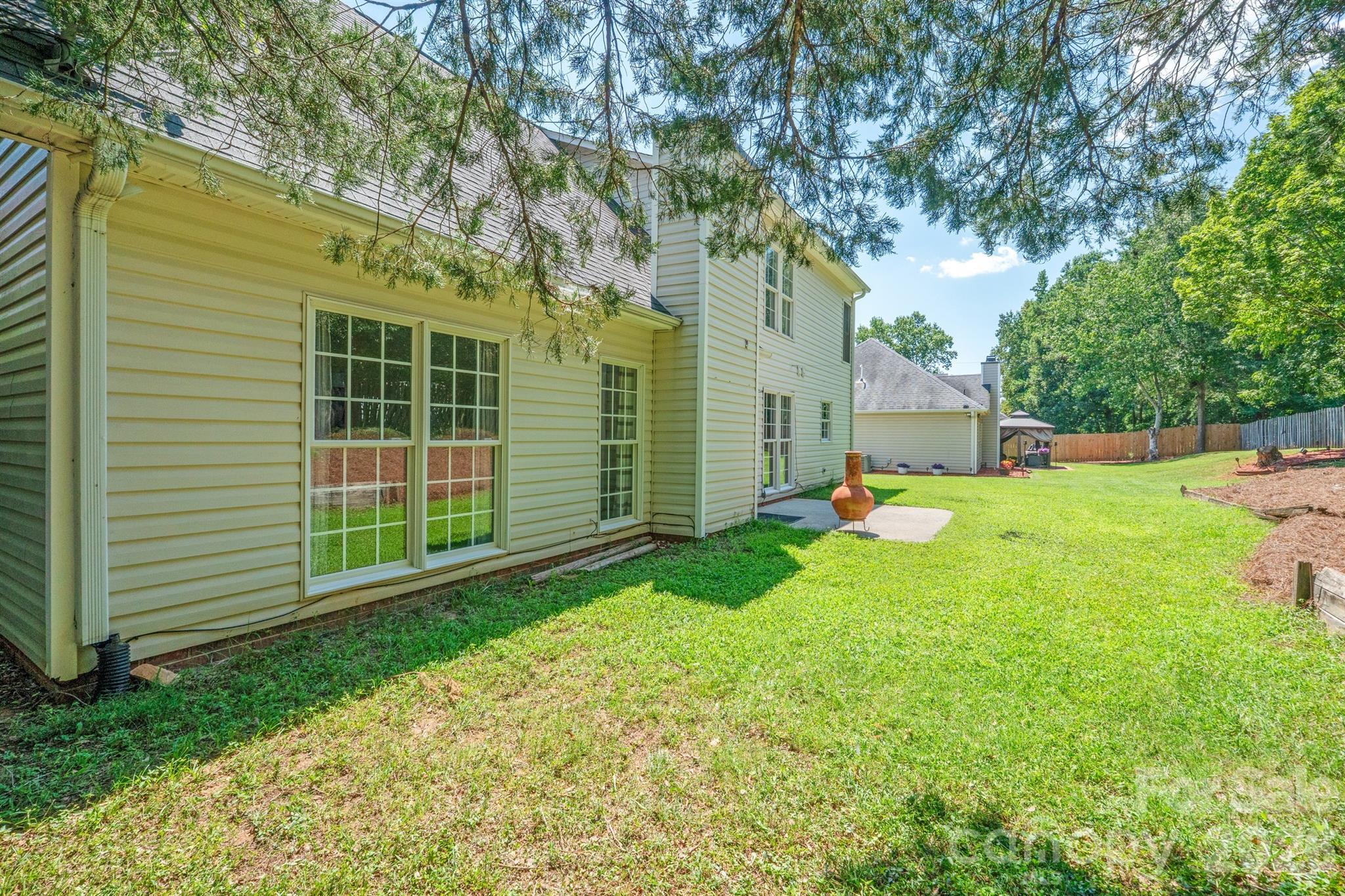 3618 Easthampton Drive Property Photo 35