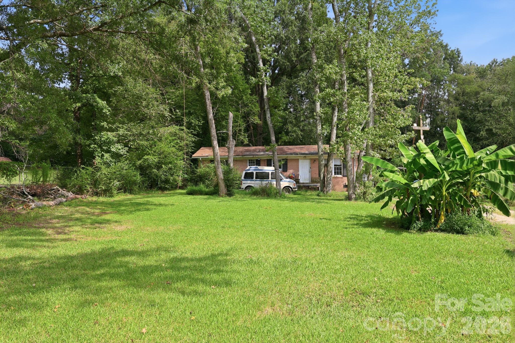 3715 Patricia Drive 49 Property Photo 3