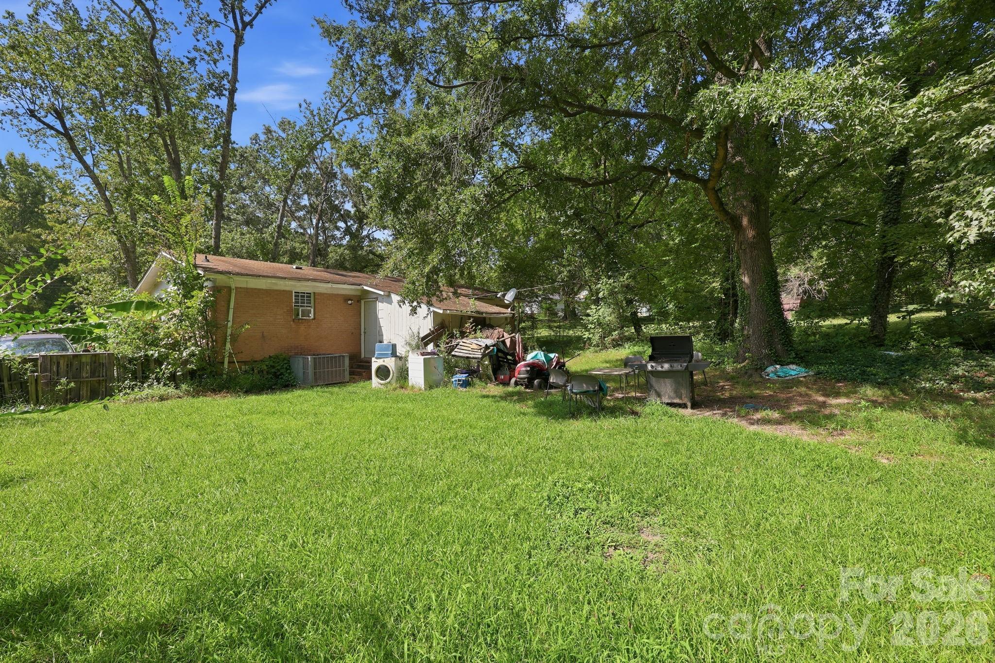 3715 Patricia Drive 49 Property Photo 23
