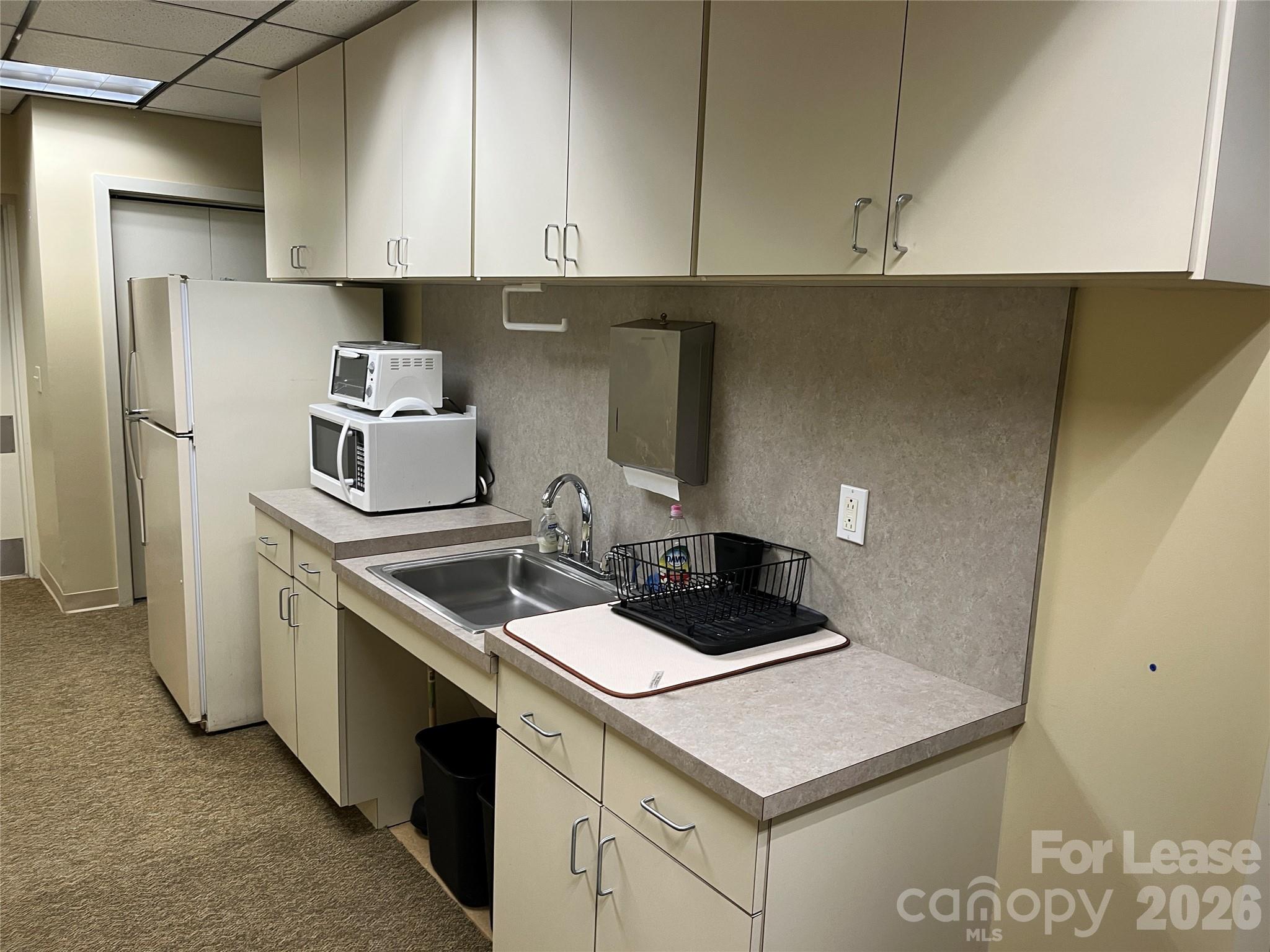 71b N Market Street Property Photo 8