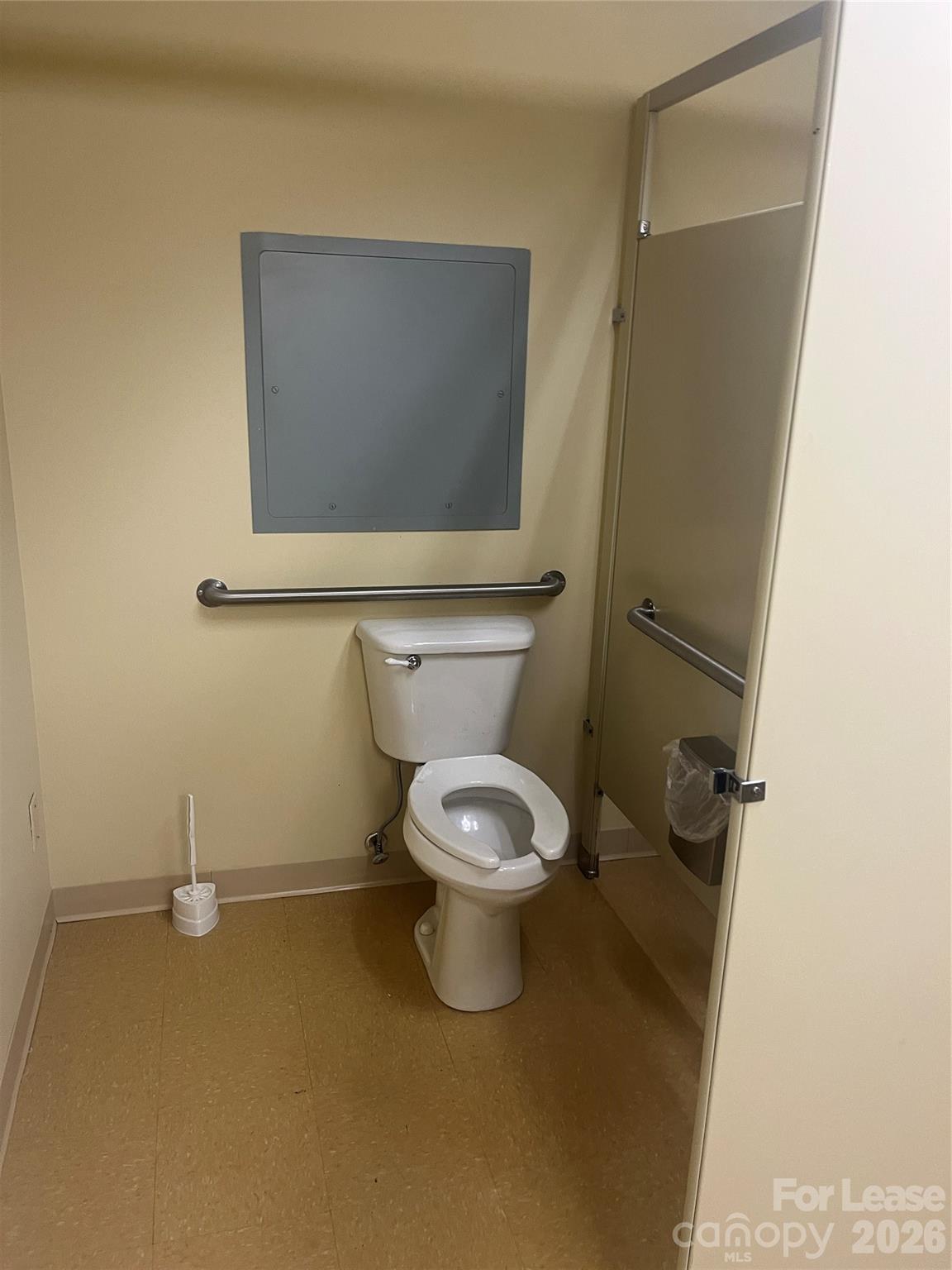 71b N Market Street Property Photo 17