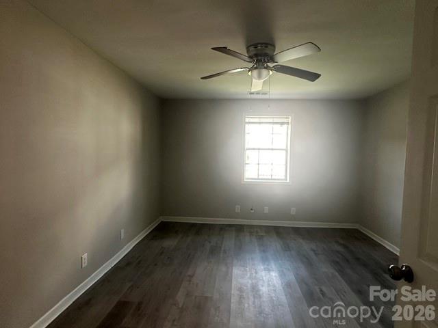 910 Linwood Road Property Photo 4