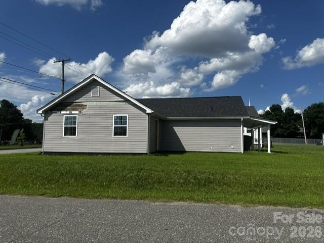 910 Linwood Road Property Photo 8