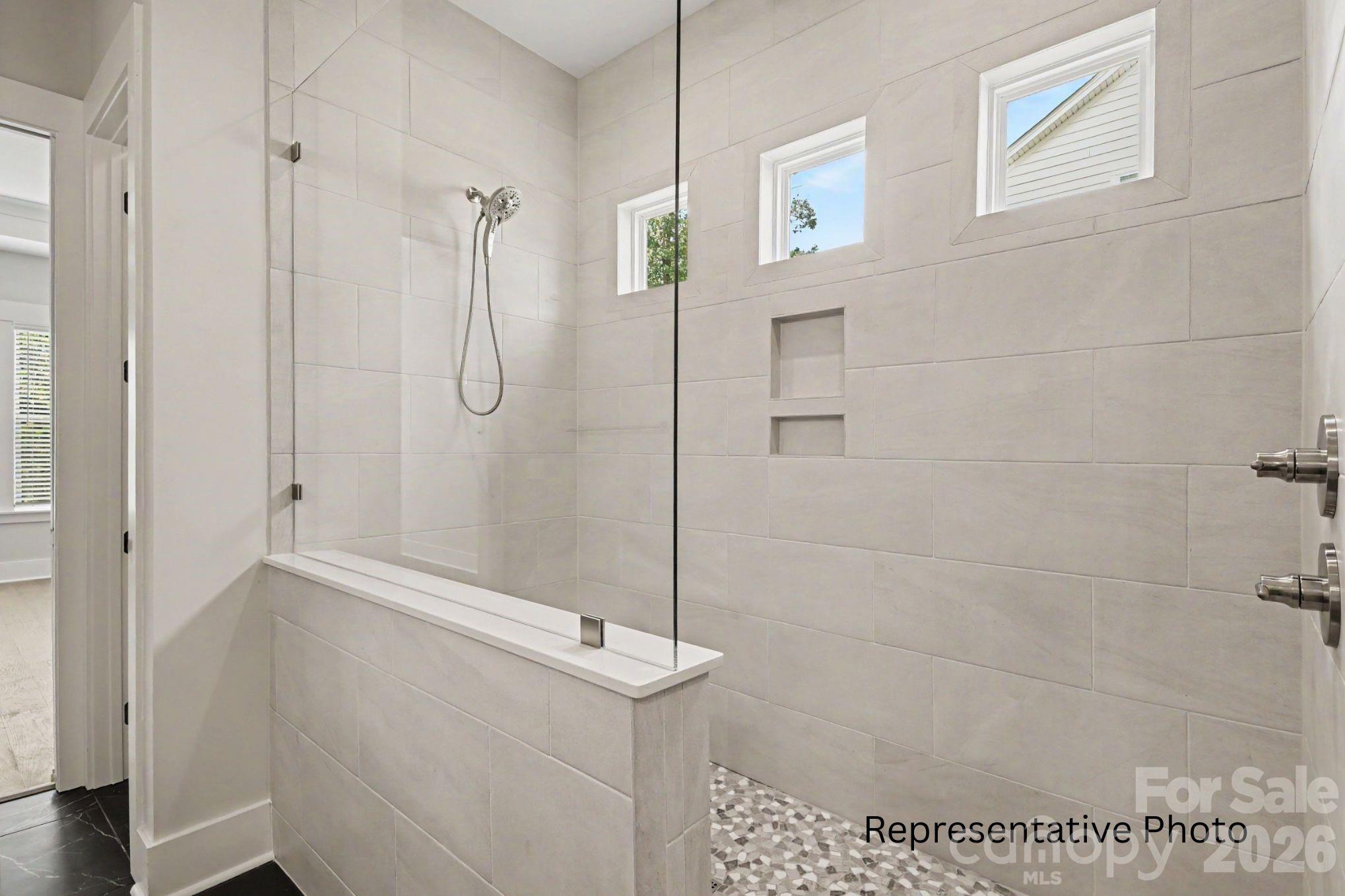 20397 Queens Street Property Photo 13