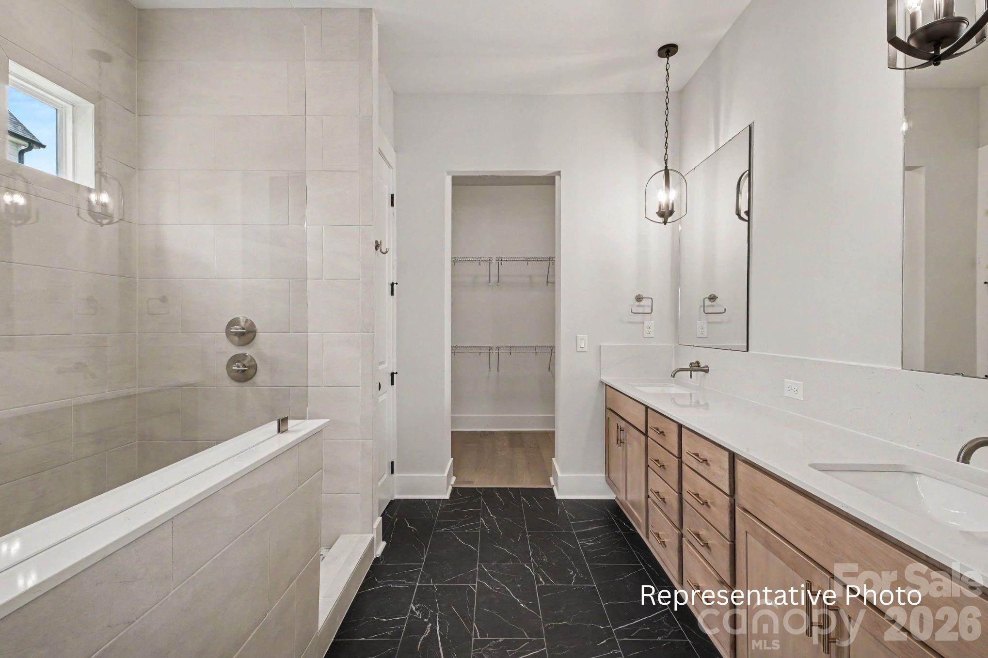 20397 Queens Street Property Photo 14