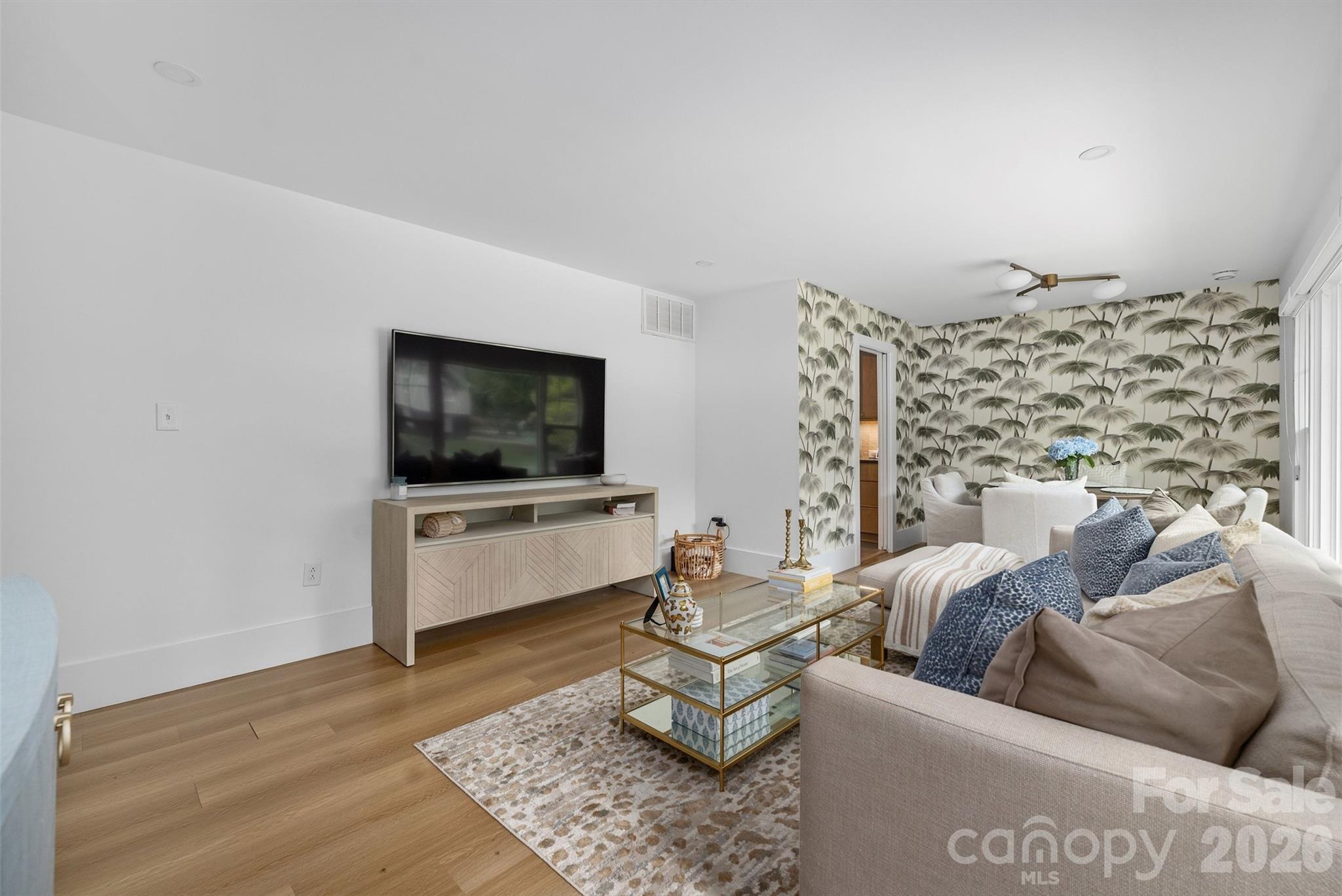 7735 Surreywood Place Property Photo 16