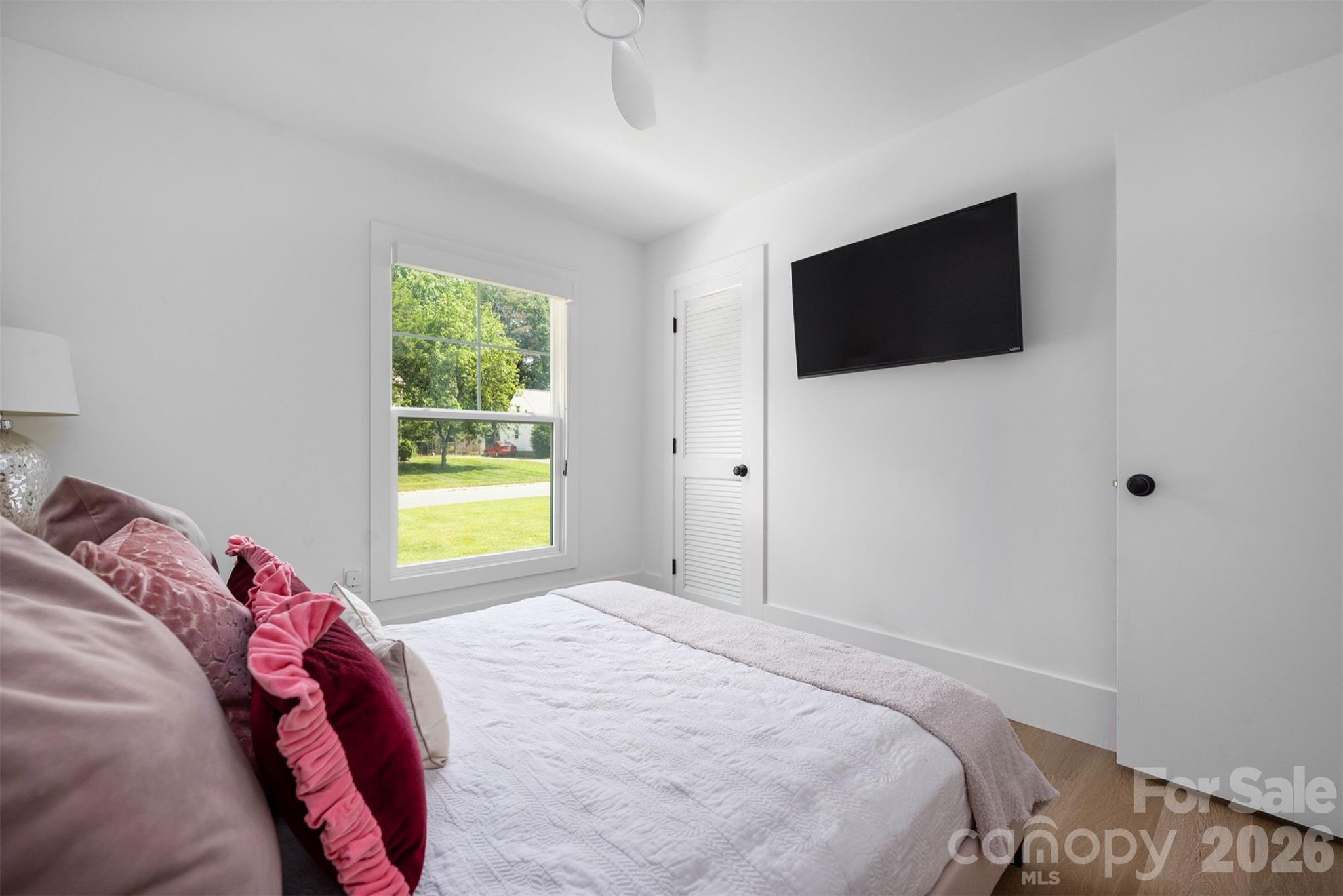 7735 Surreywood Place Property Photo 28