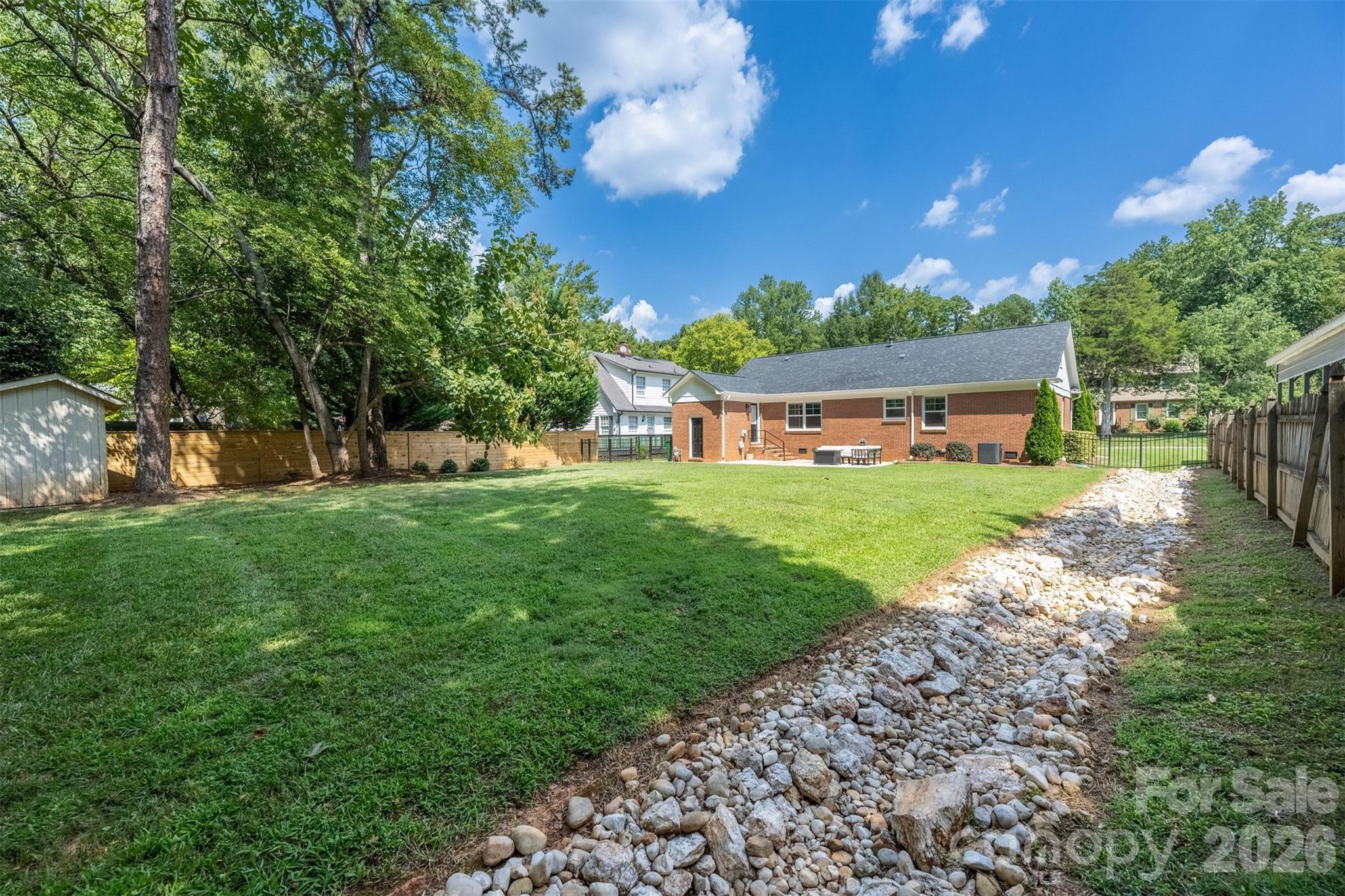7735 Surreywood Place Property Photo 40
