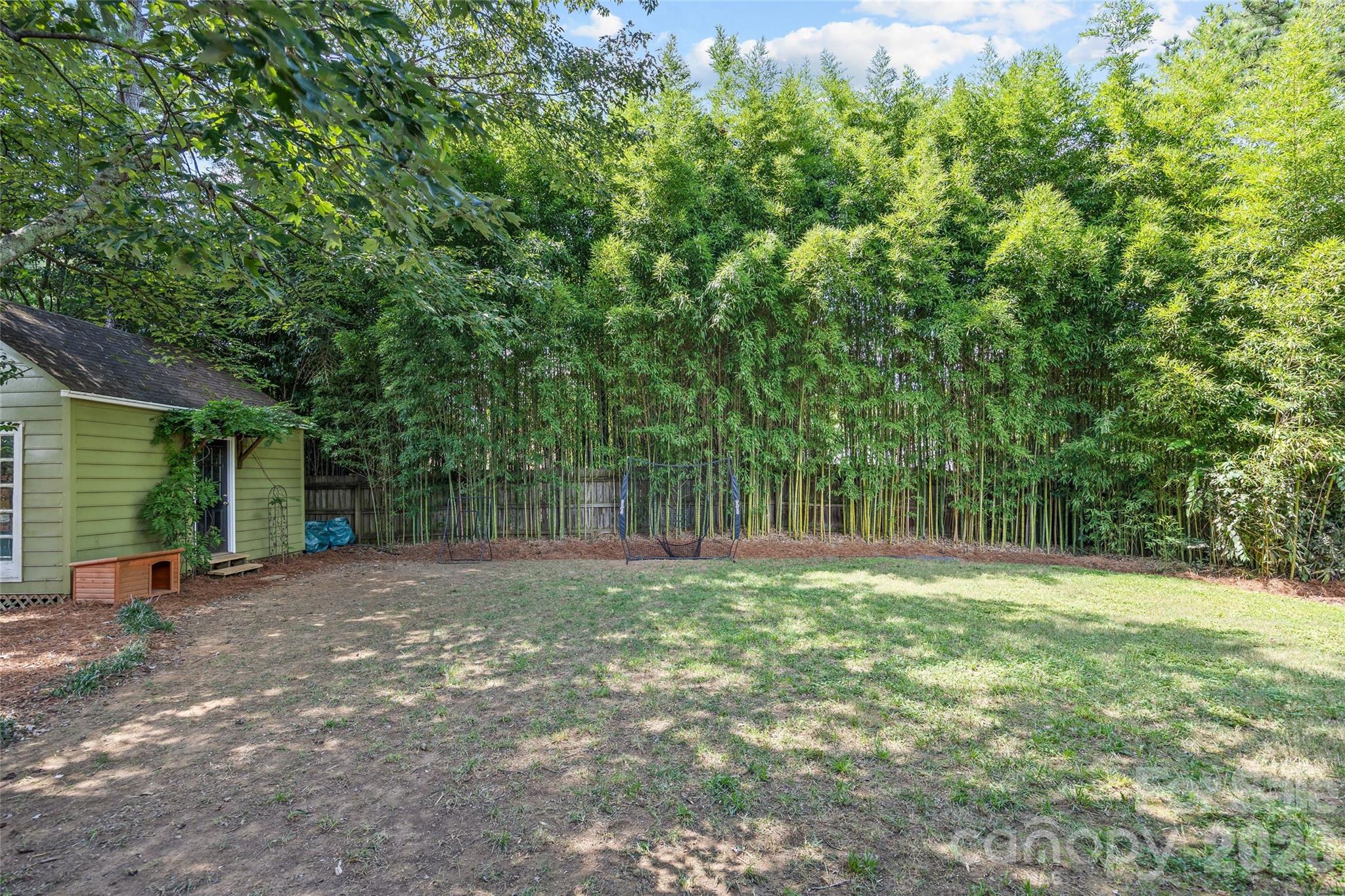 7400 Thorncliff Drive Property Photo 33