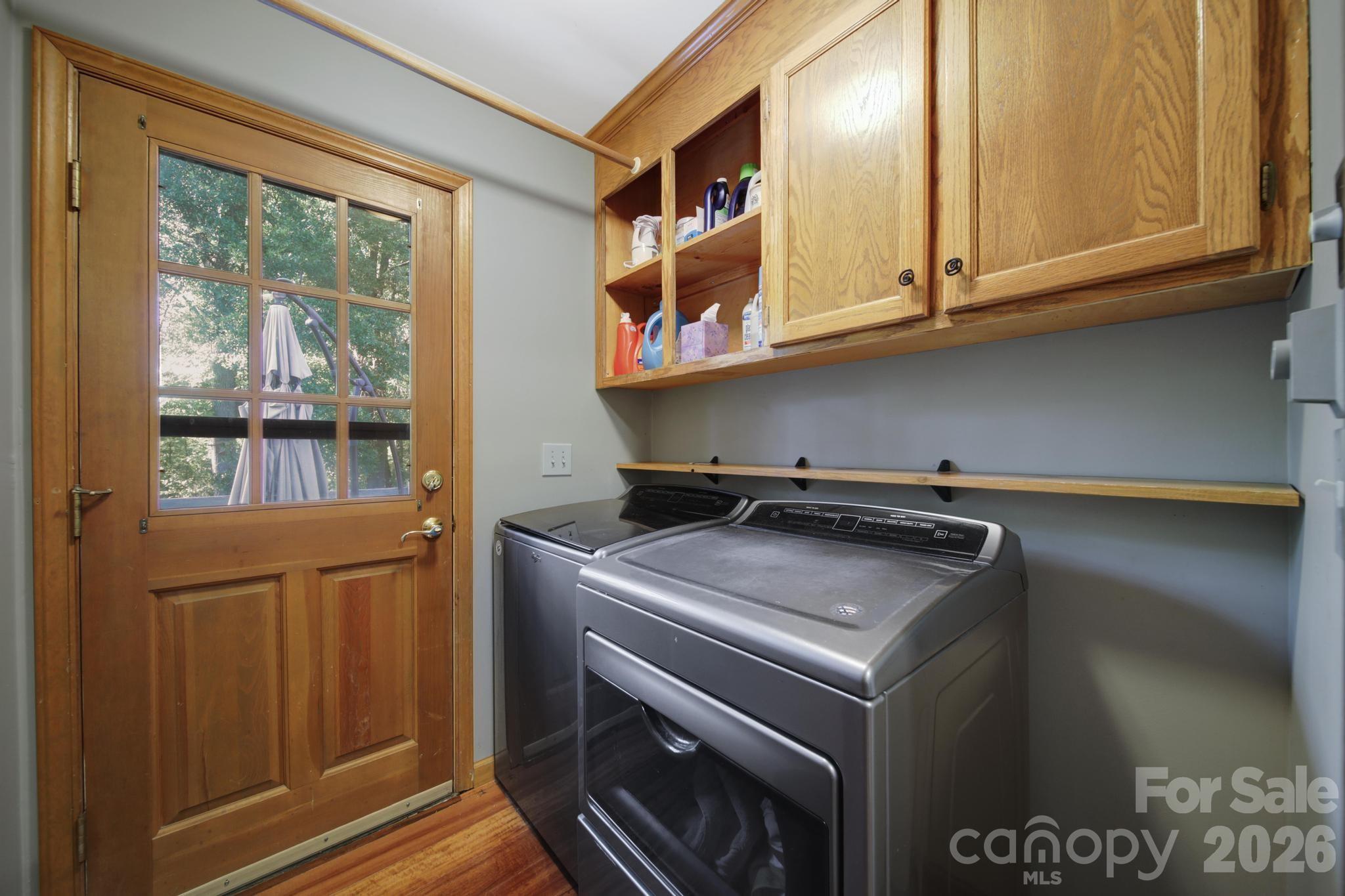 2412 Nancy Lane Property Photo 24