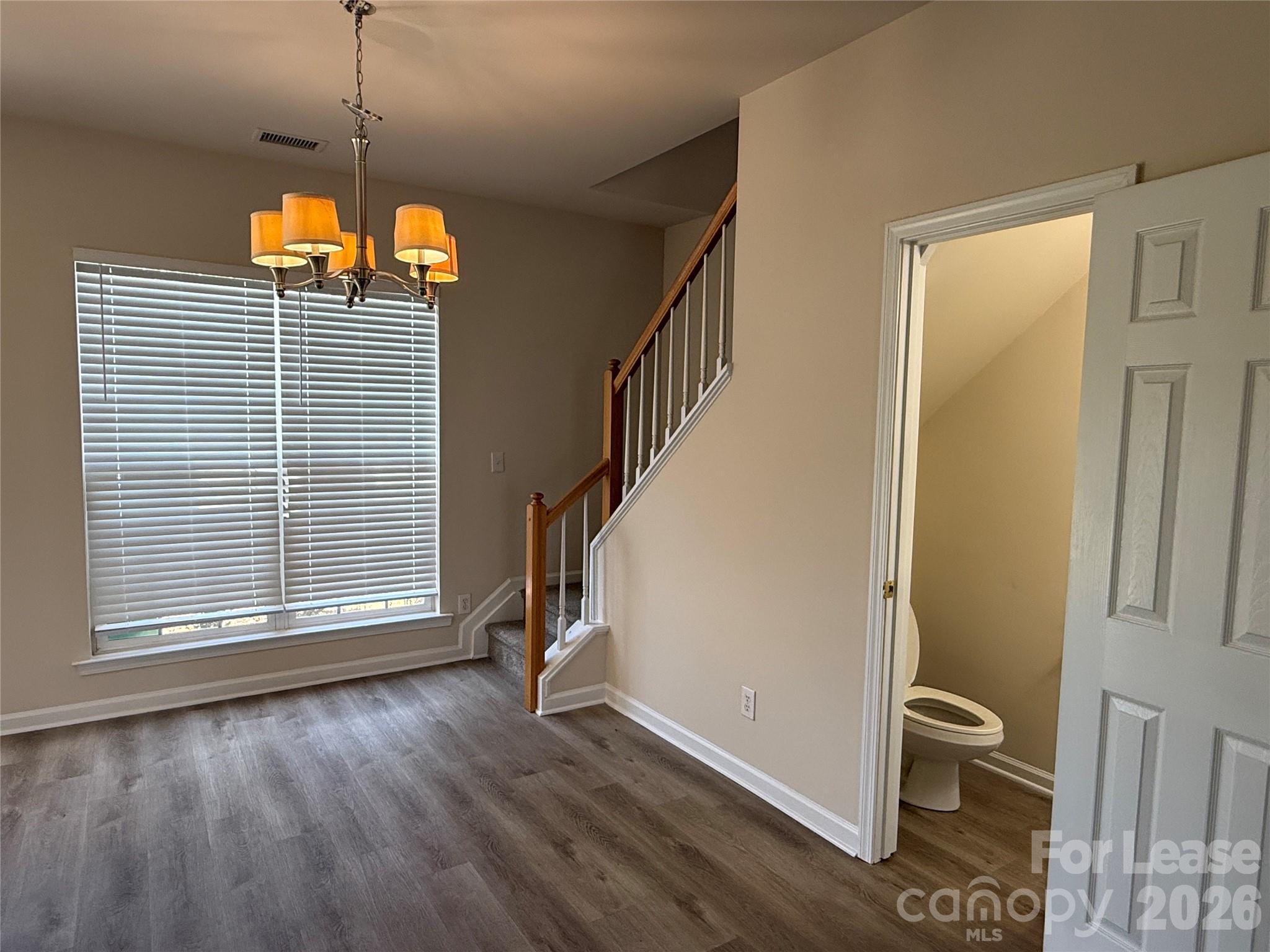 2146 Mckenzie Creek Drive Property Photo 4