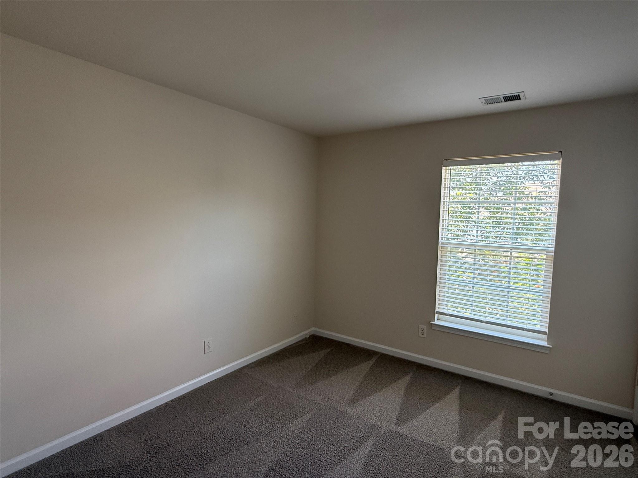 2146 Mckenzie Creek Drive Property Photo 7