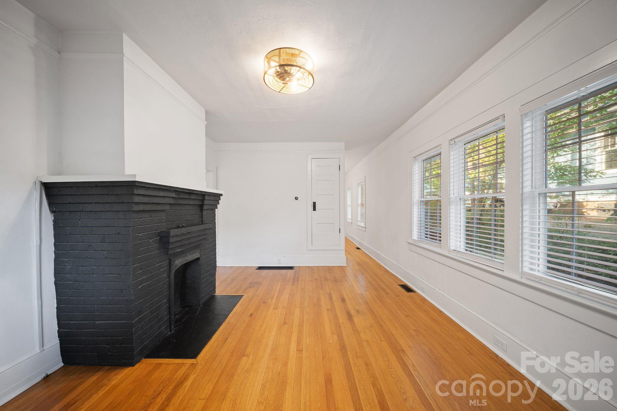 124 State Street Property Photo 5
