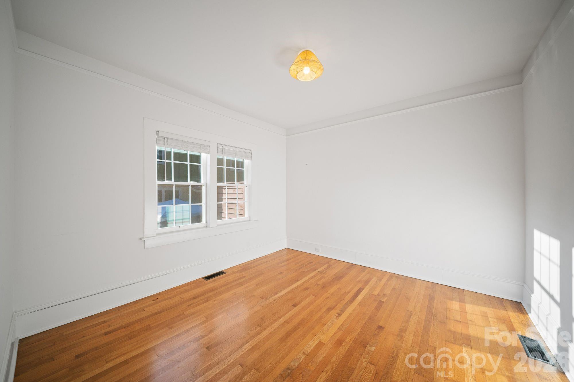 124 State Street Property Photo 13