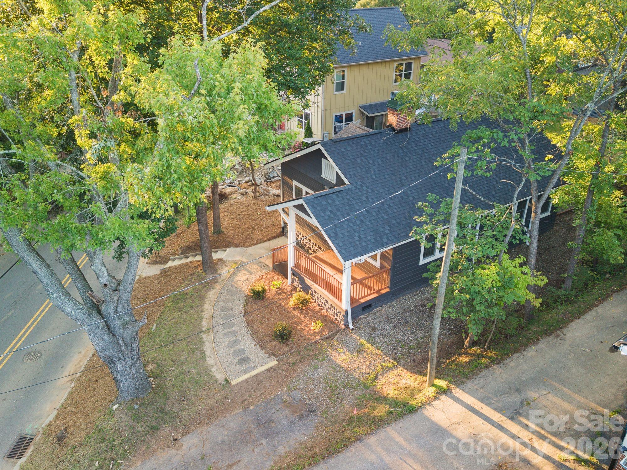 124 State Street Property Photo 22