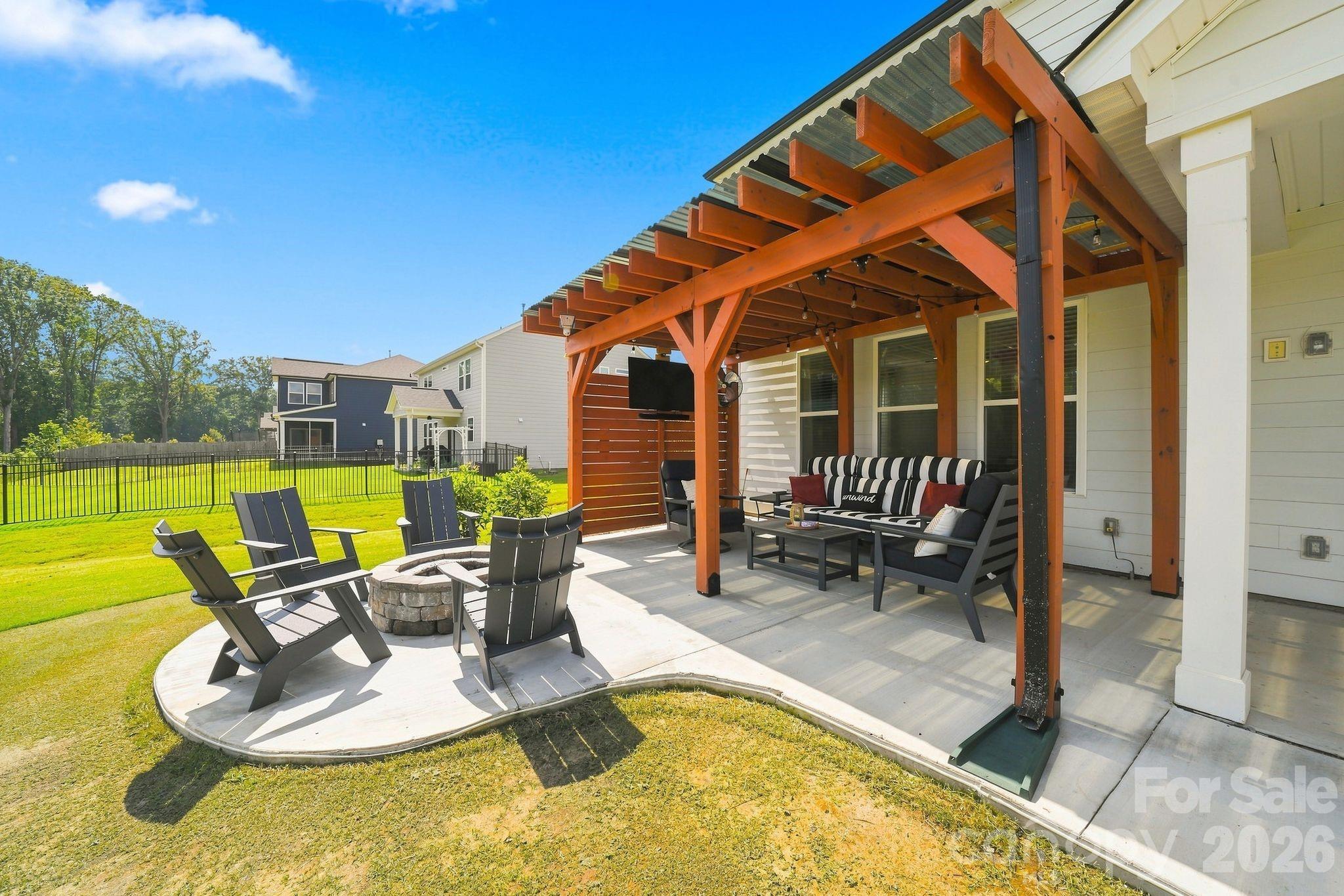 1533 Cedar Tree Drive Property Photo 37