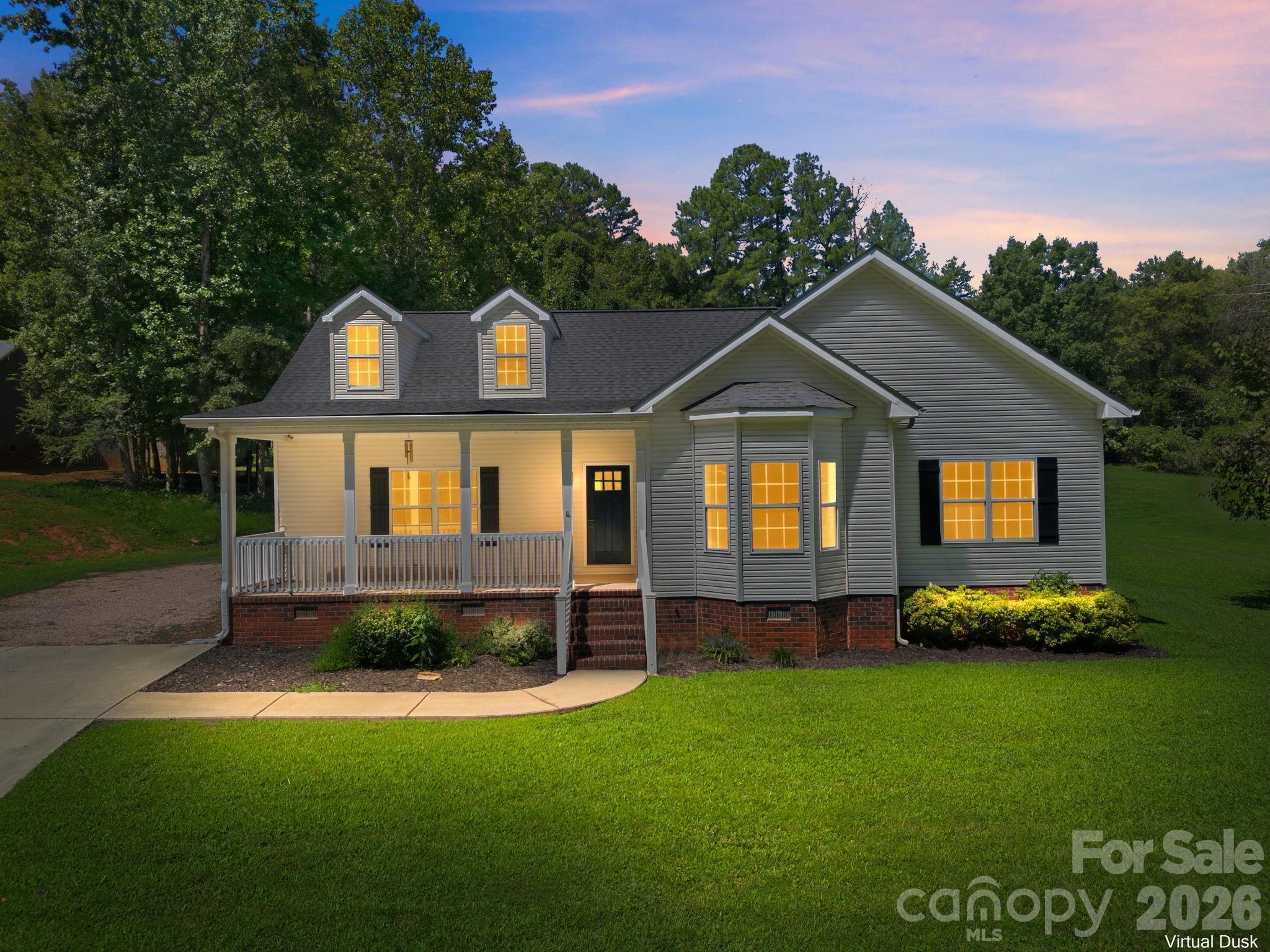 1395 Ebenezer Road Property Photo 1