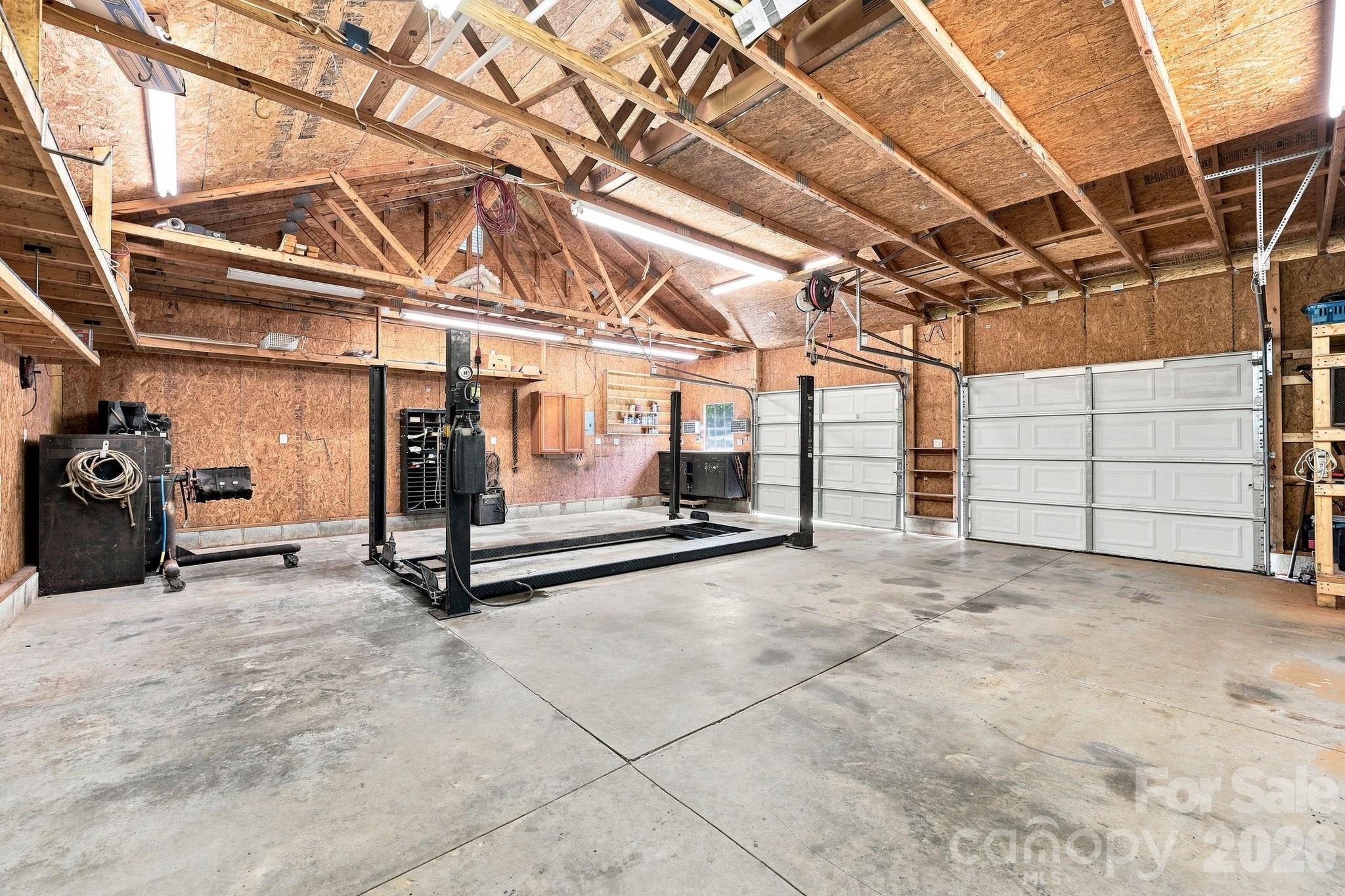 1395 Ebenezer Road Property Photo 26