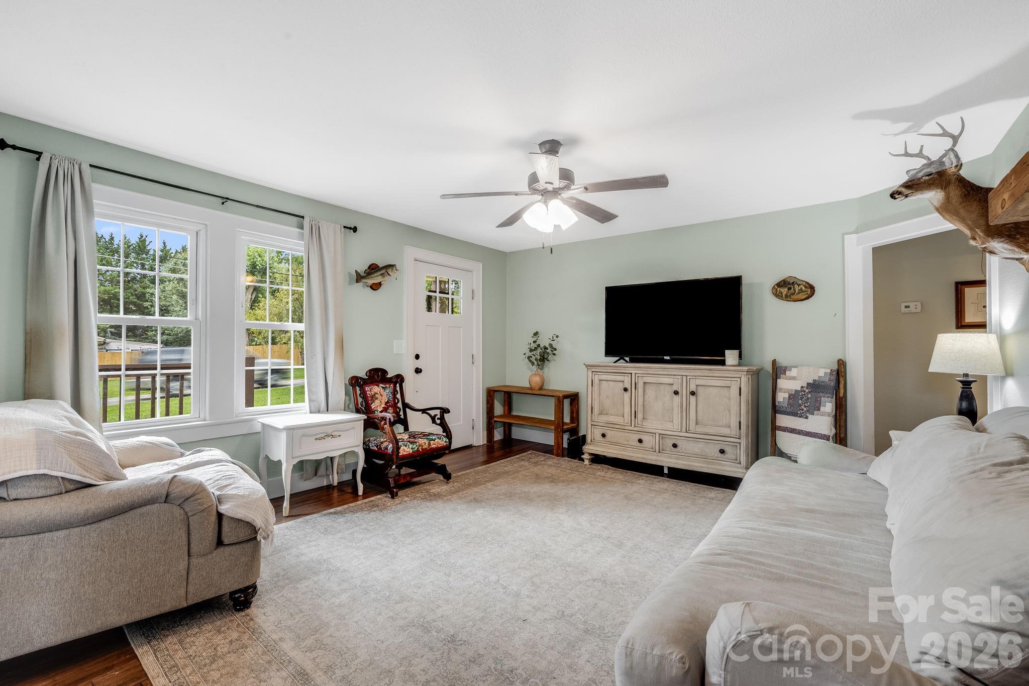 2117 Old Clyde Road Property Photo 7