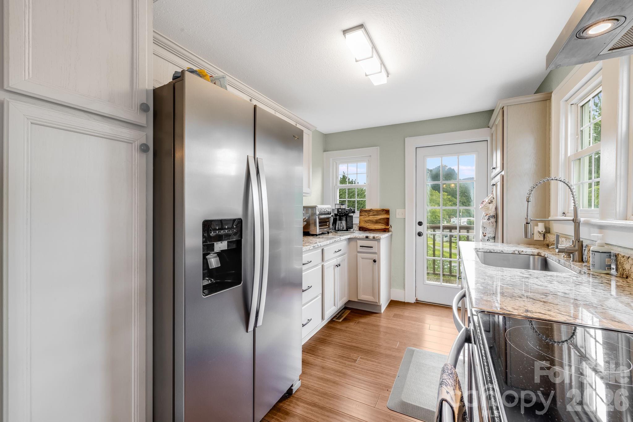 2117 Old Clyde Road Property Photo 14