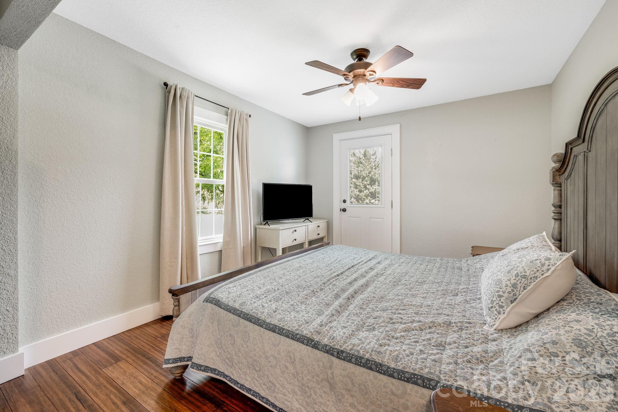 2117 Old Clyde Road Property Photo 23