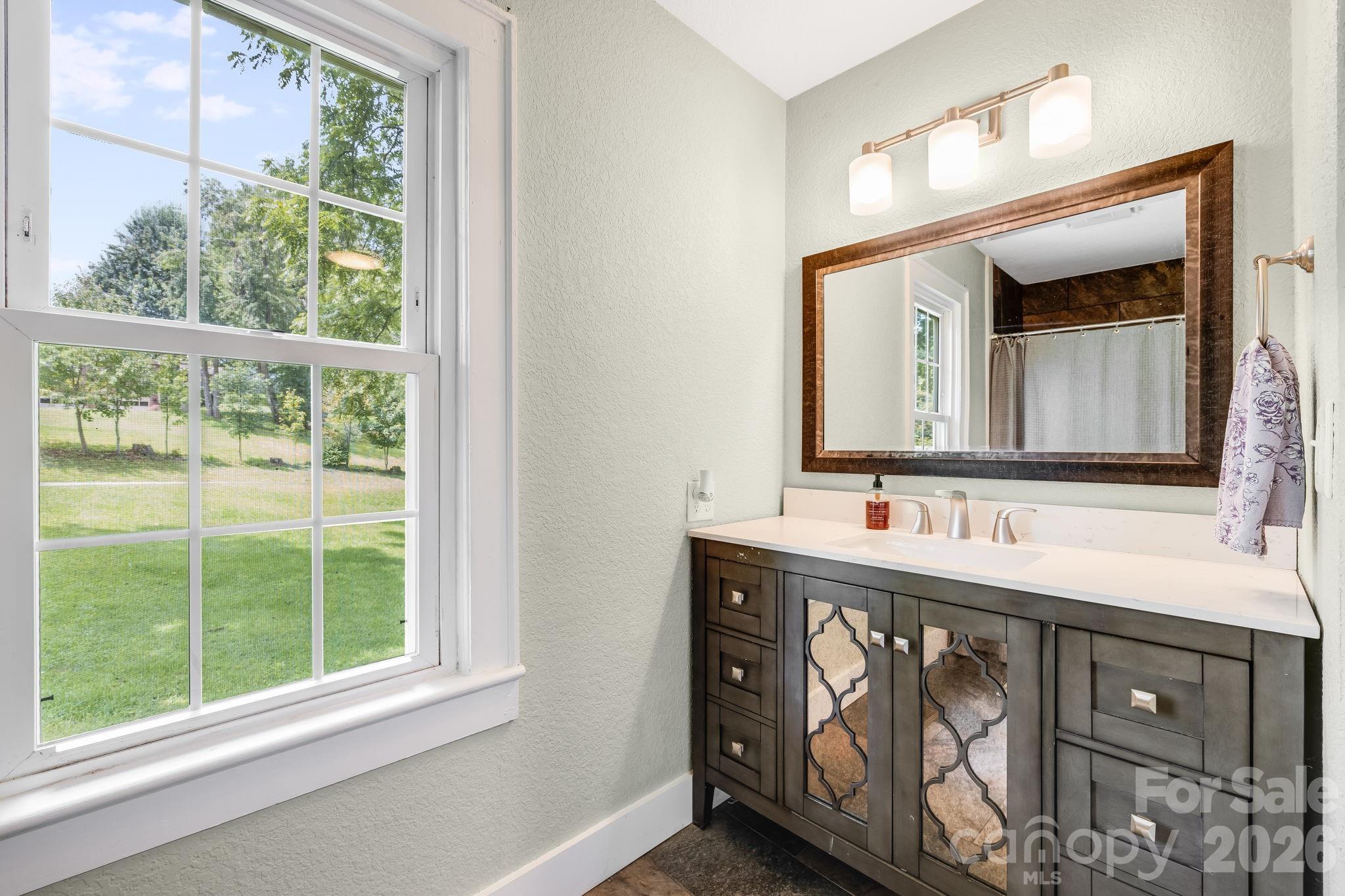 2117 Old Clyde Road Property Photo 25