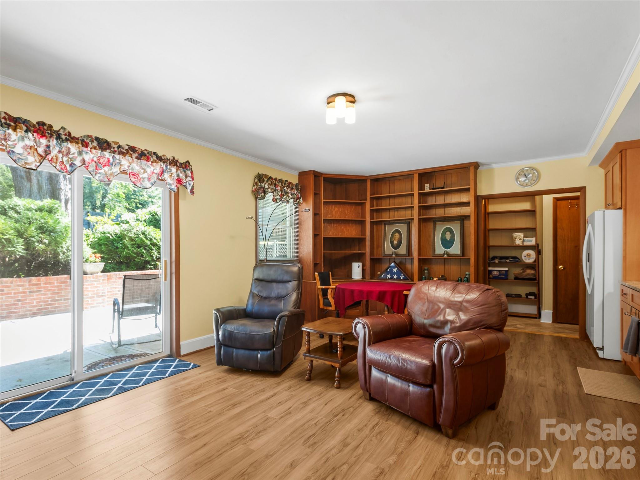 101 Castlerock Drive Property Photo 30