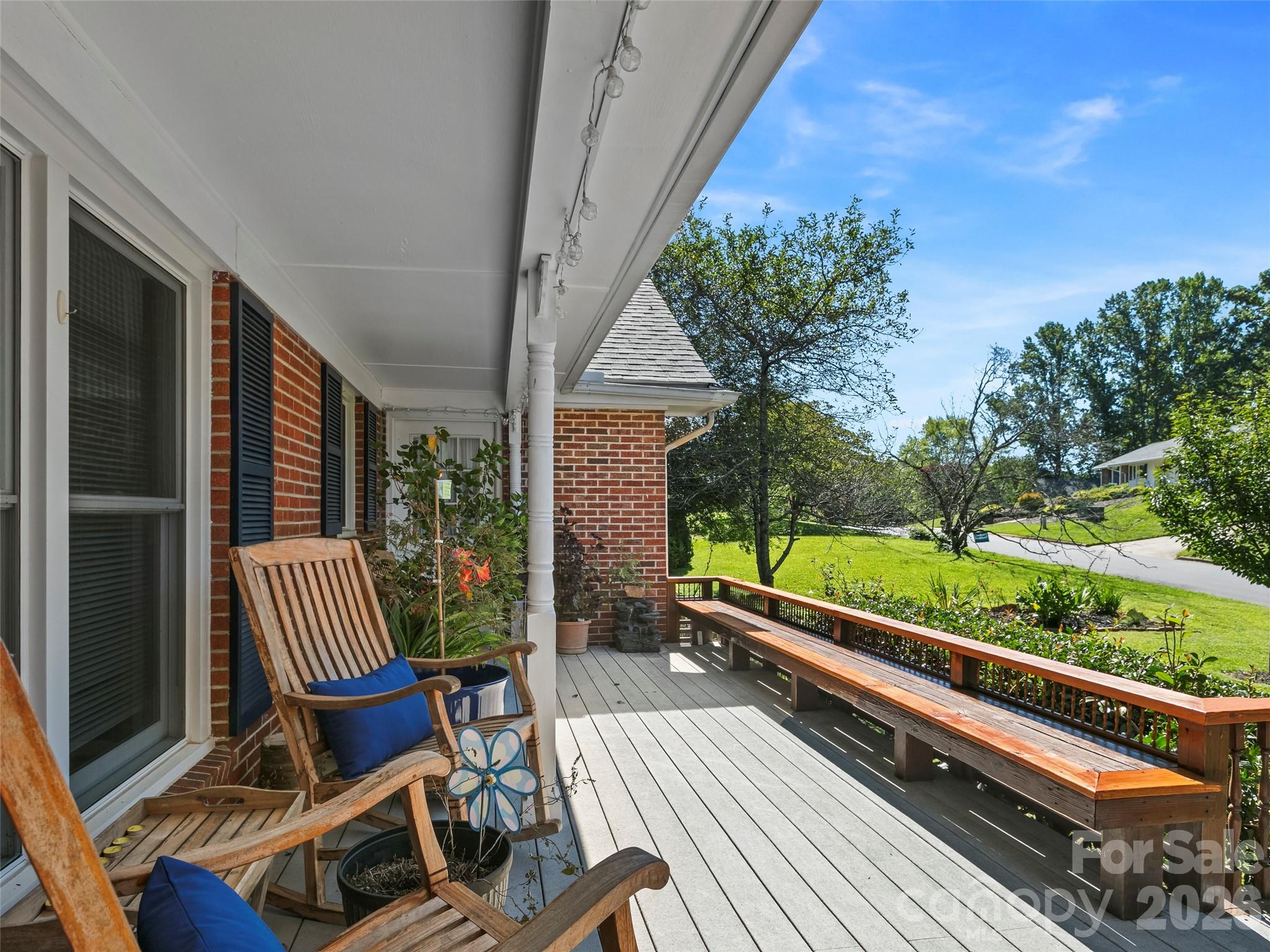 101 Castlerock Drive Property Photo 34