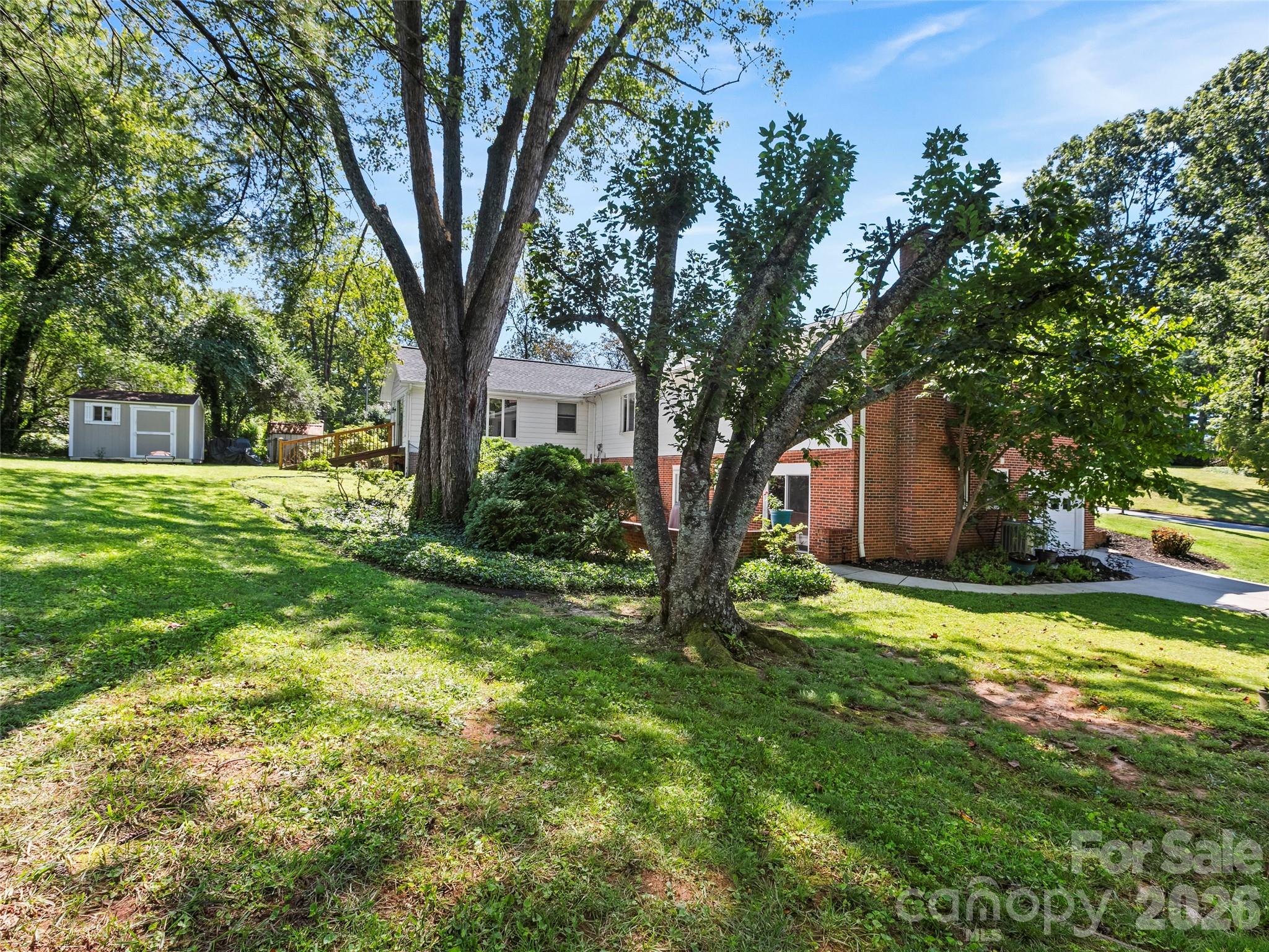 101 Castlerock Drive Property Photo 42