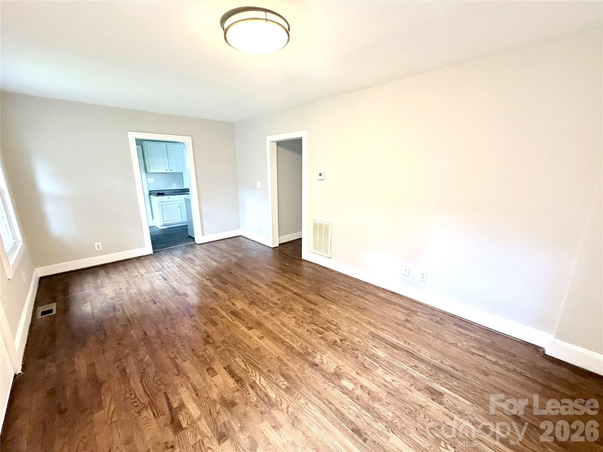 1615 Bancroft Street Property Photo 4