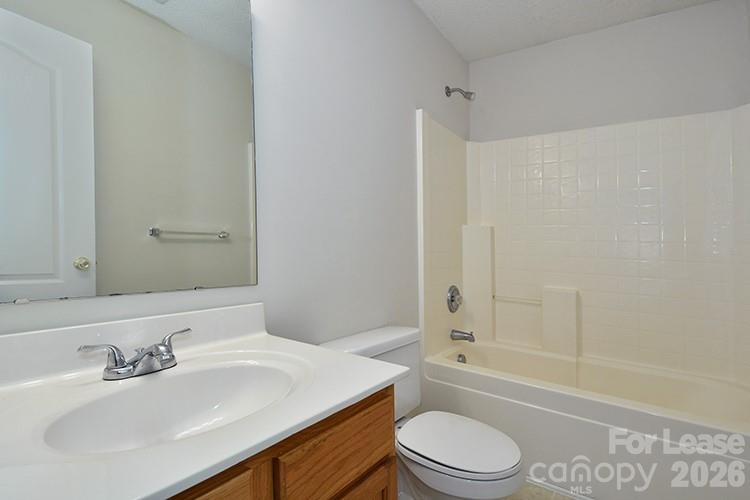 118 Peterborough Drive Property Photo 21