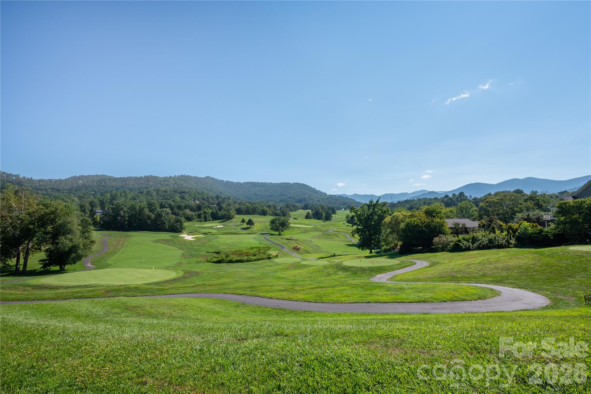 70 Hawtree Court Property Photo 8
