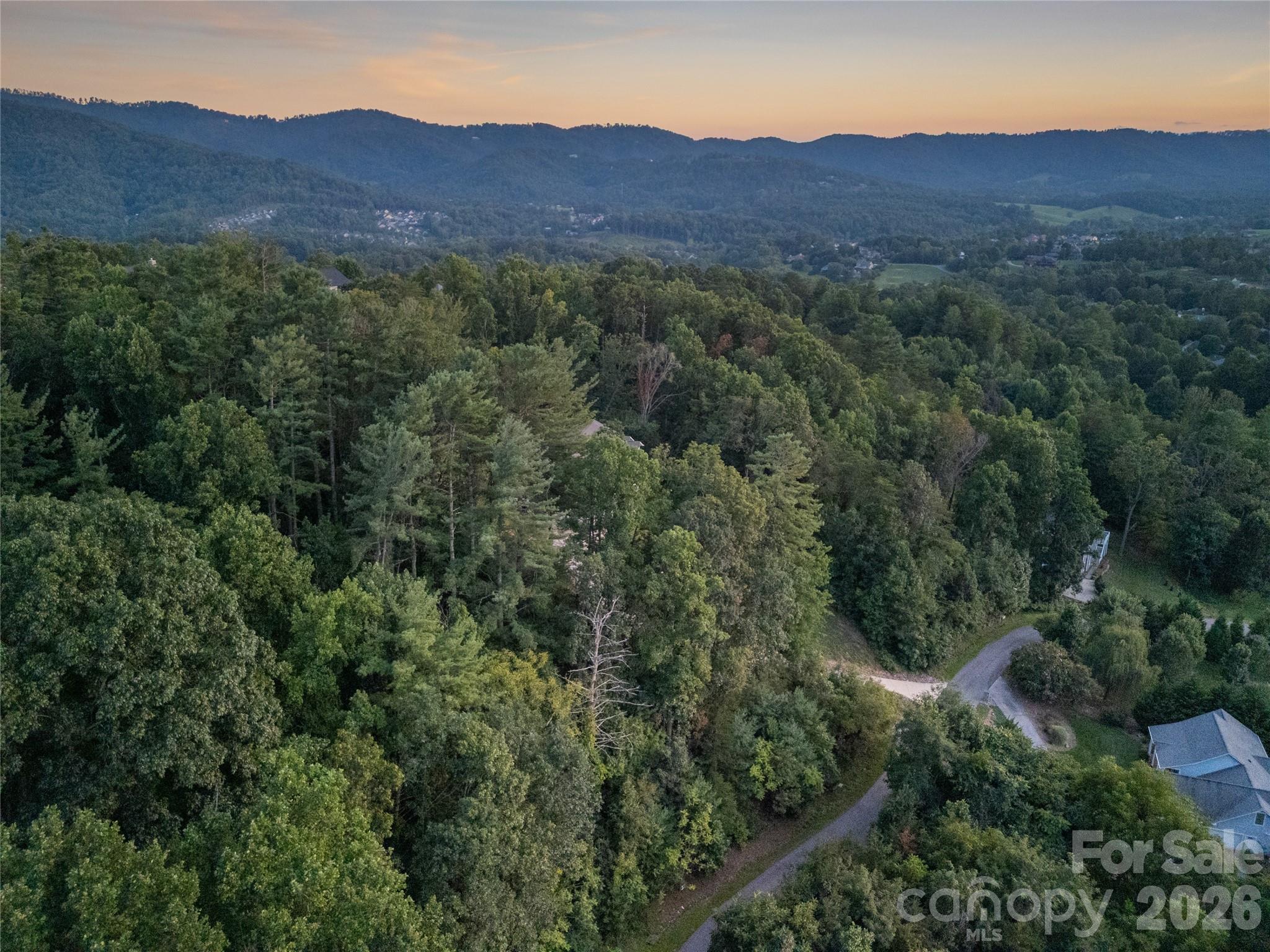 70 Hawtree Court Property Photo 14