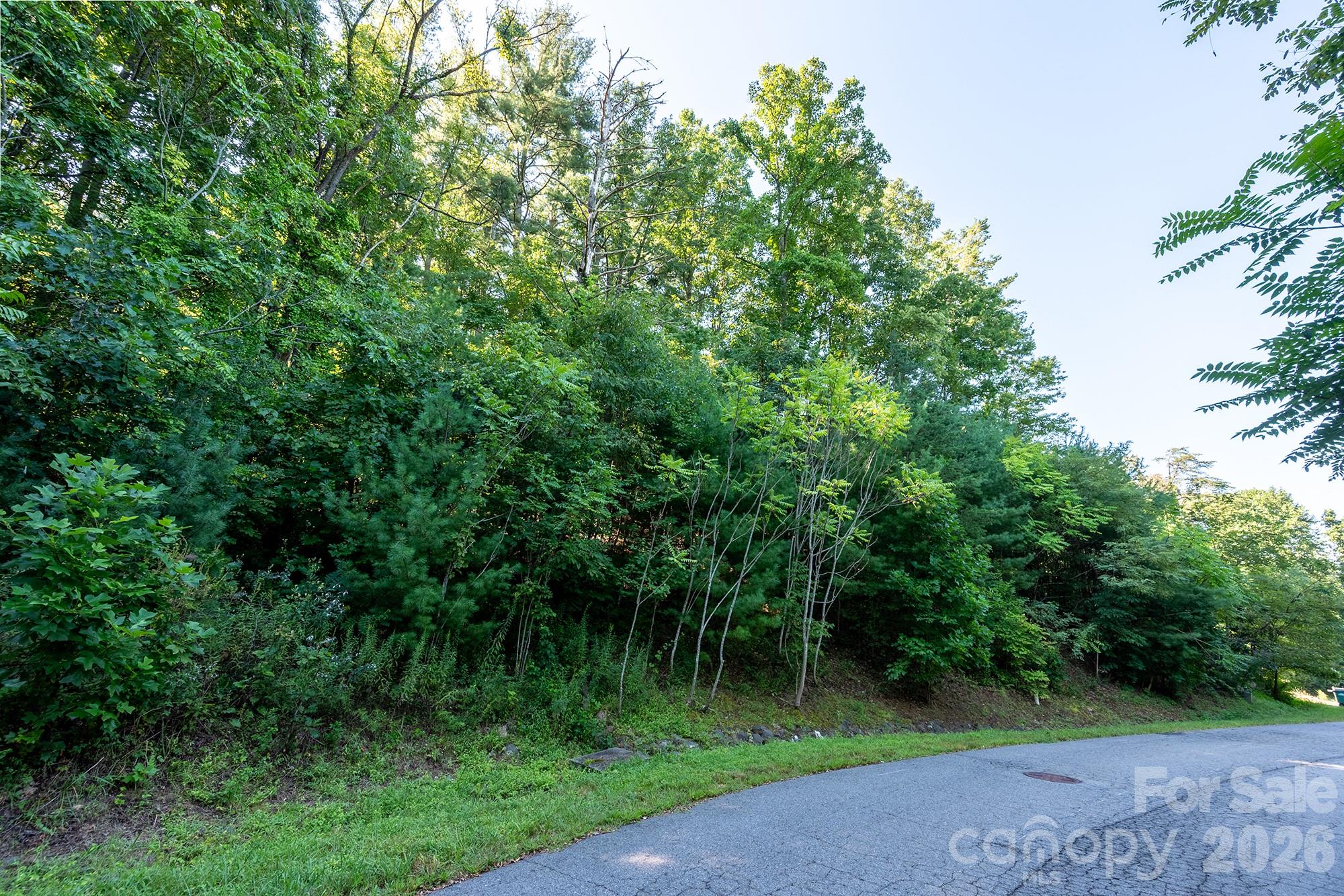 70 Hawtree Court Property Photo 17