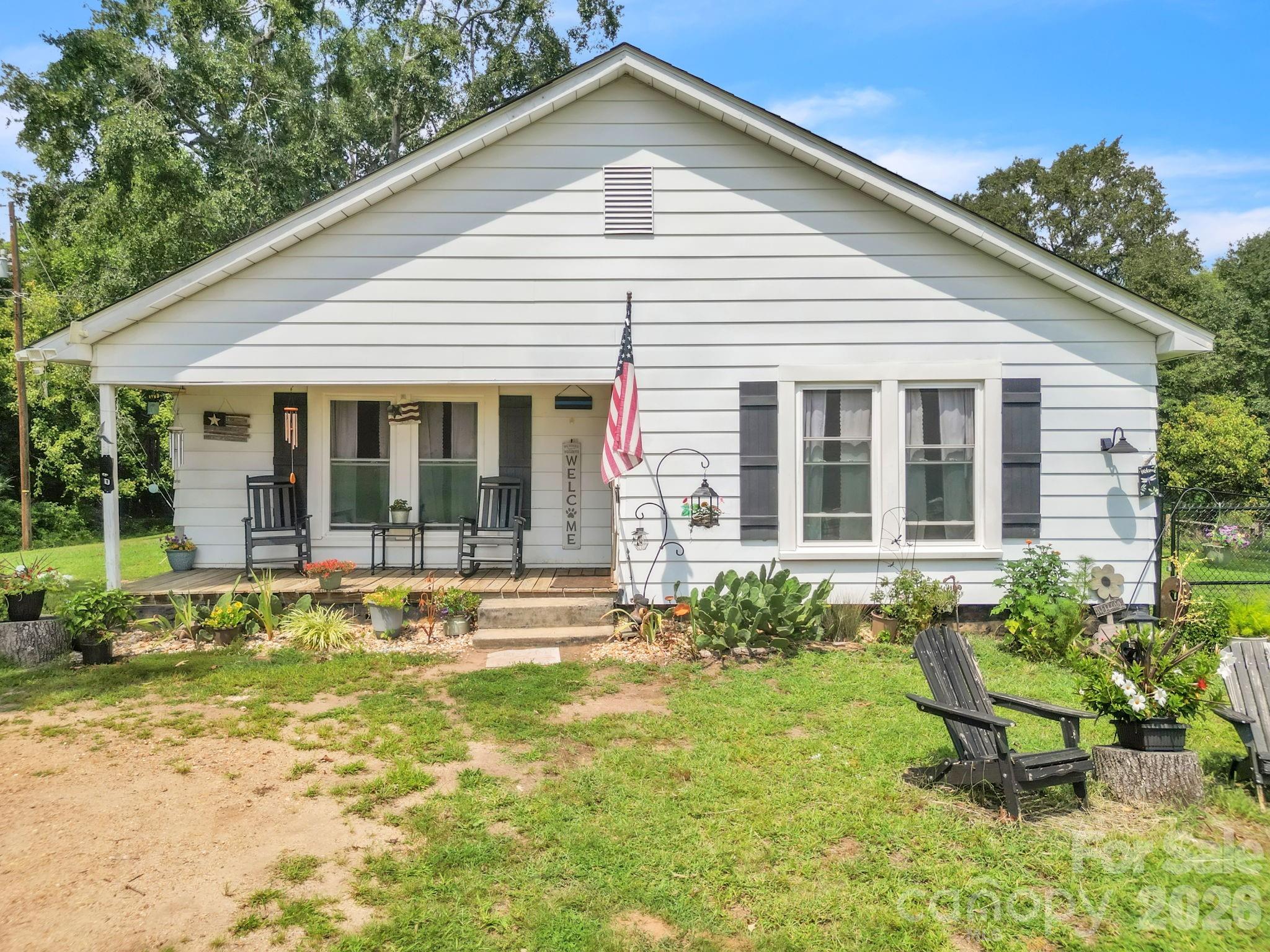 140 Painter Road Property Photo 1