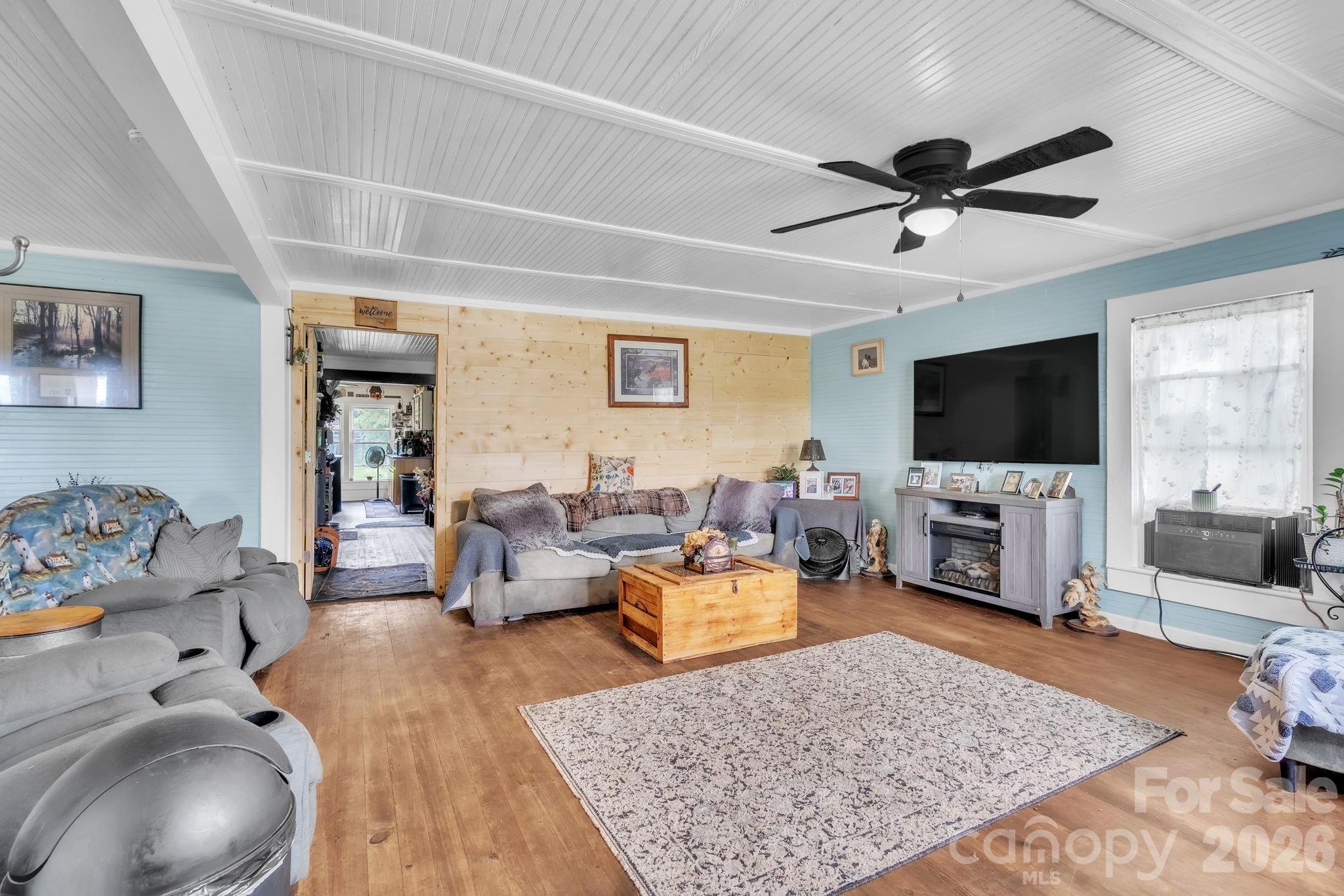140 Painter Road Property Photo 5
