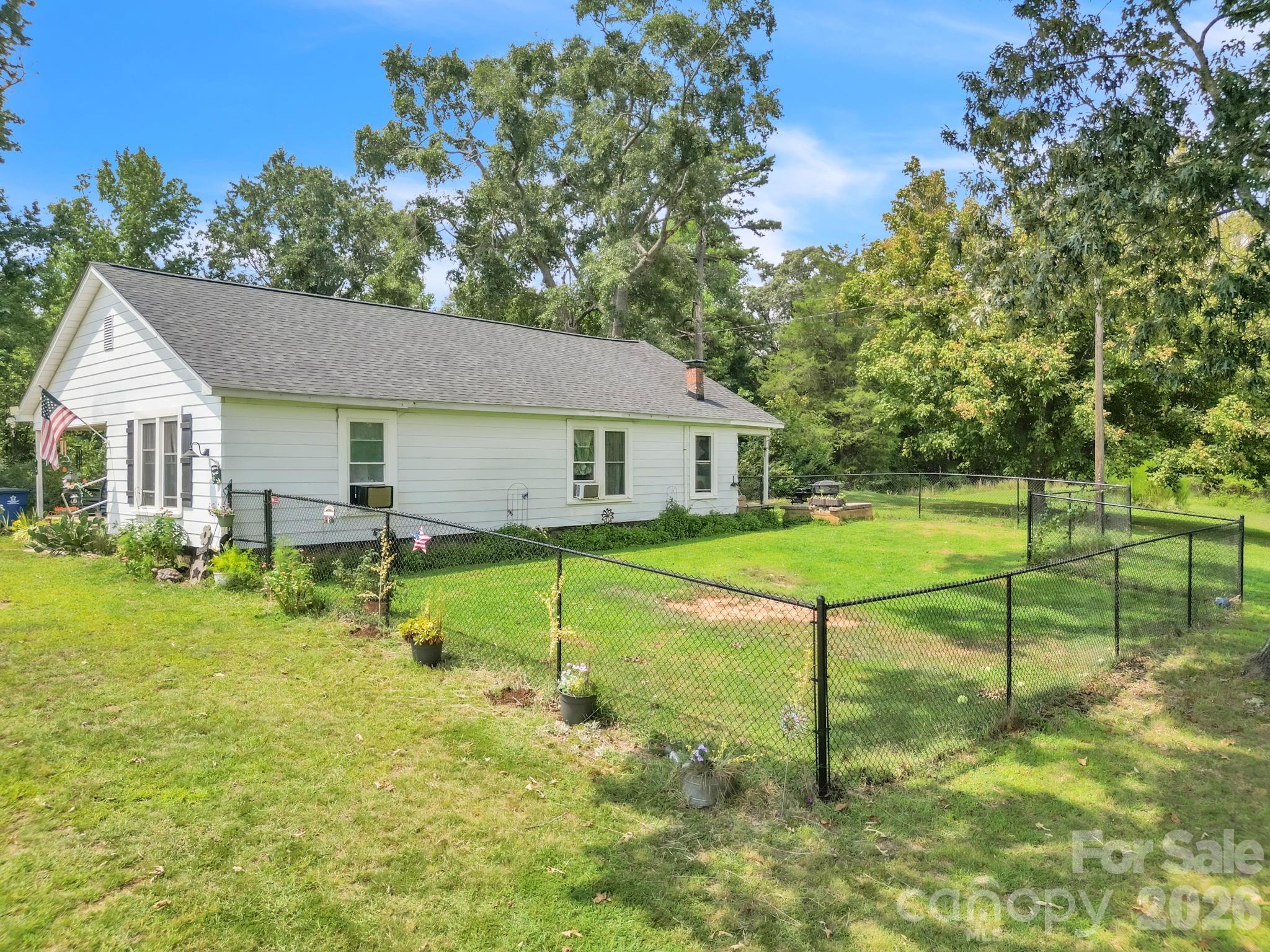 140 Painter Road Property Photo 23